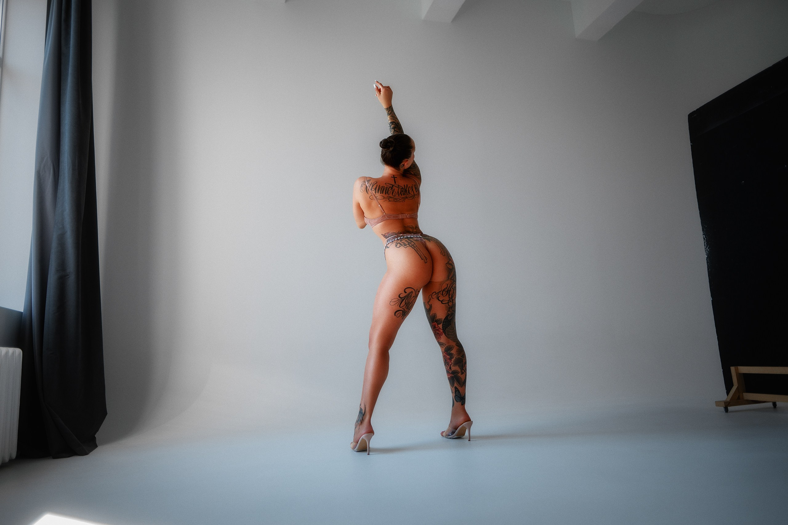 Yulia. Художественная портретная фотография и обучение позированию и ретуши