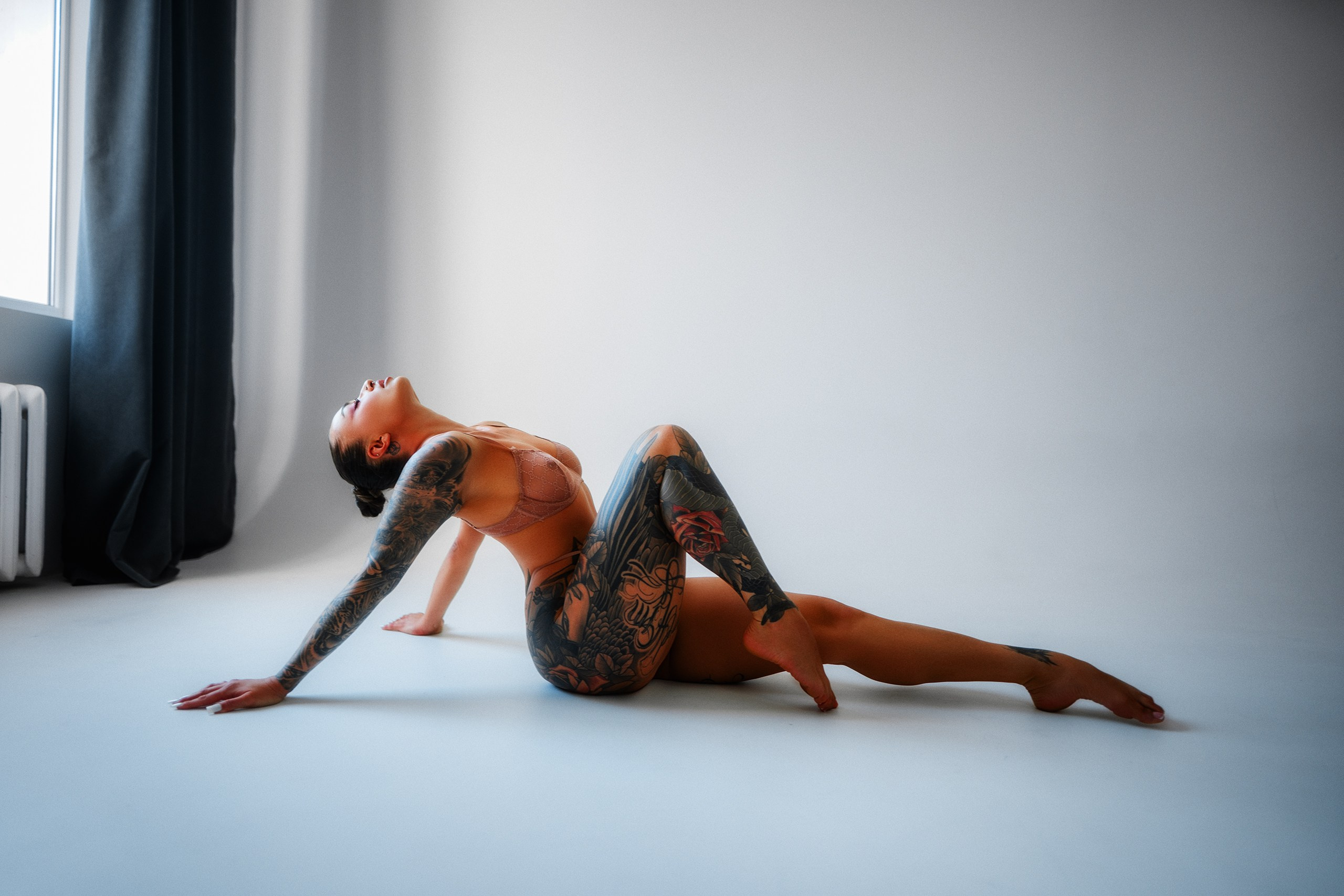 Yulia. Художественная портретная фотография и обучение позированию и ретуши