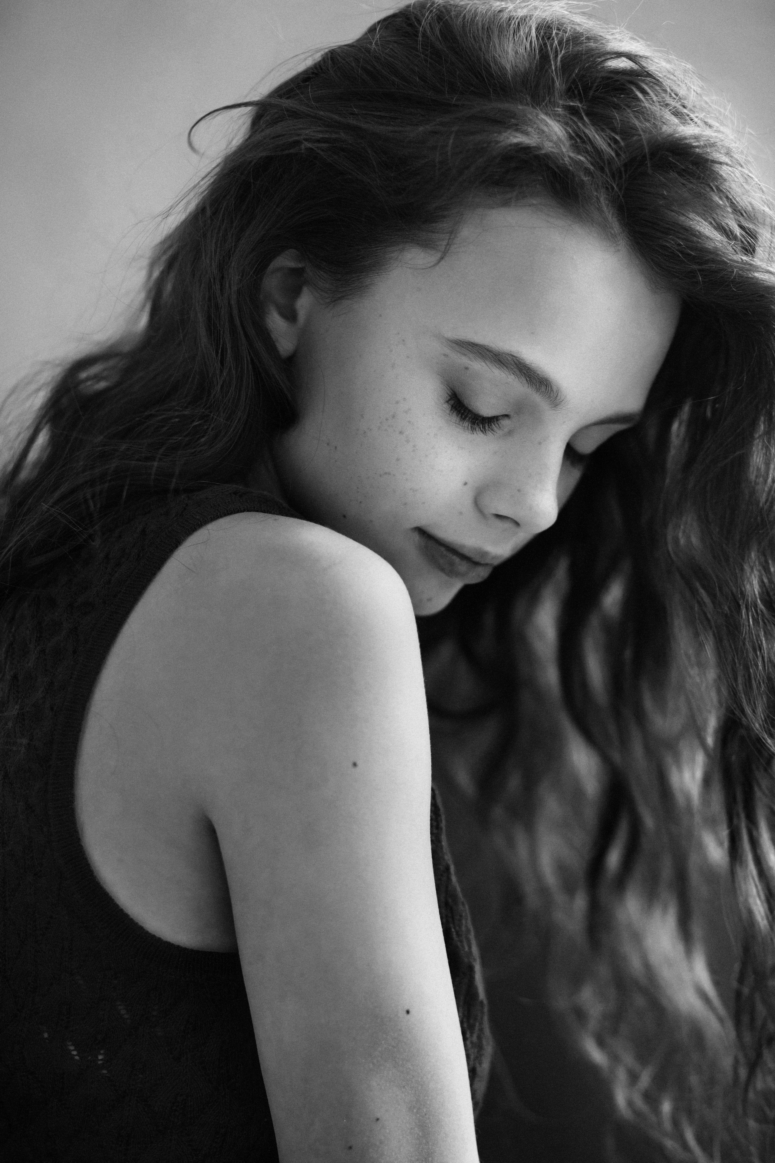 Dari. Материнское модельное агентство