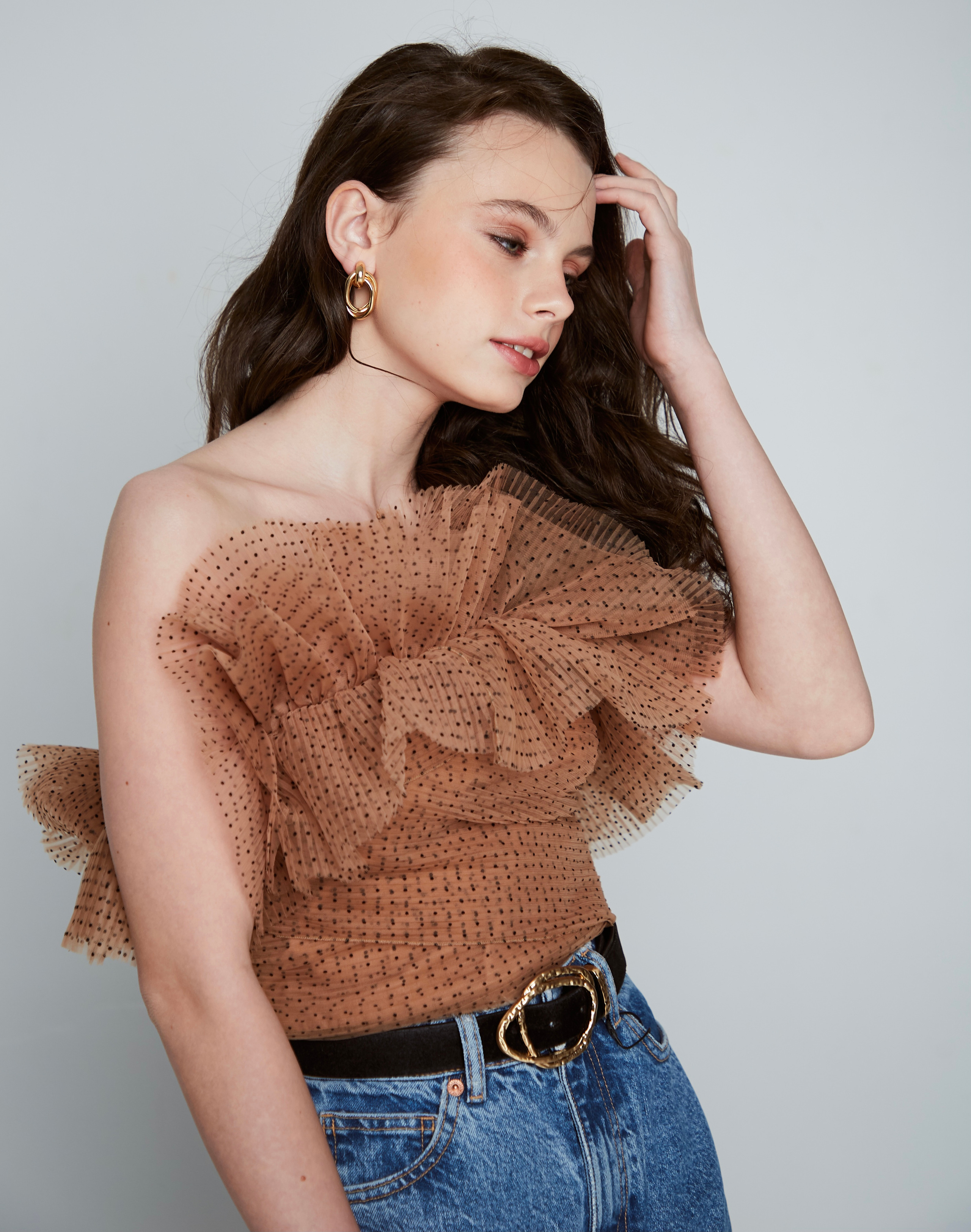 Dari. Материнское модельное агентство