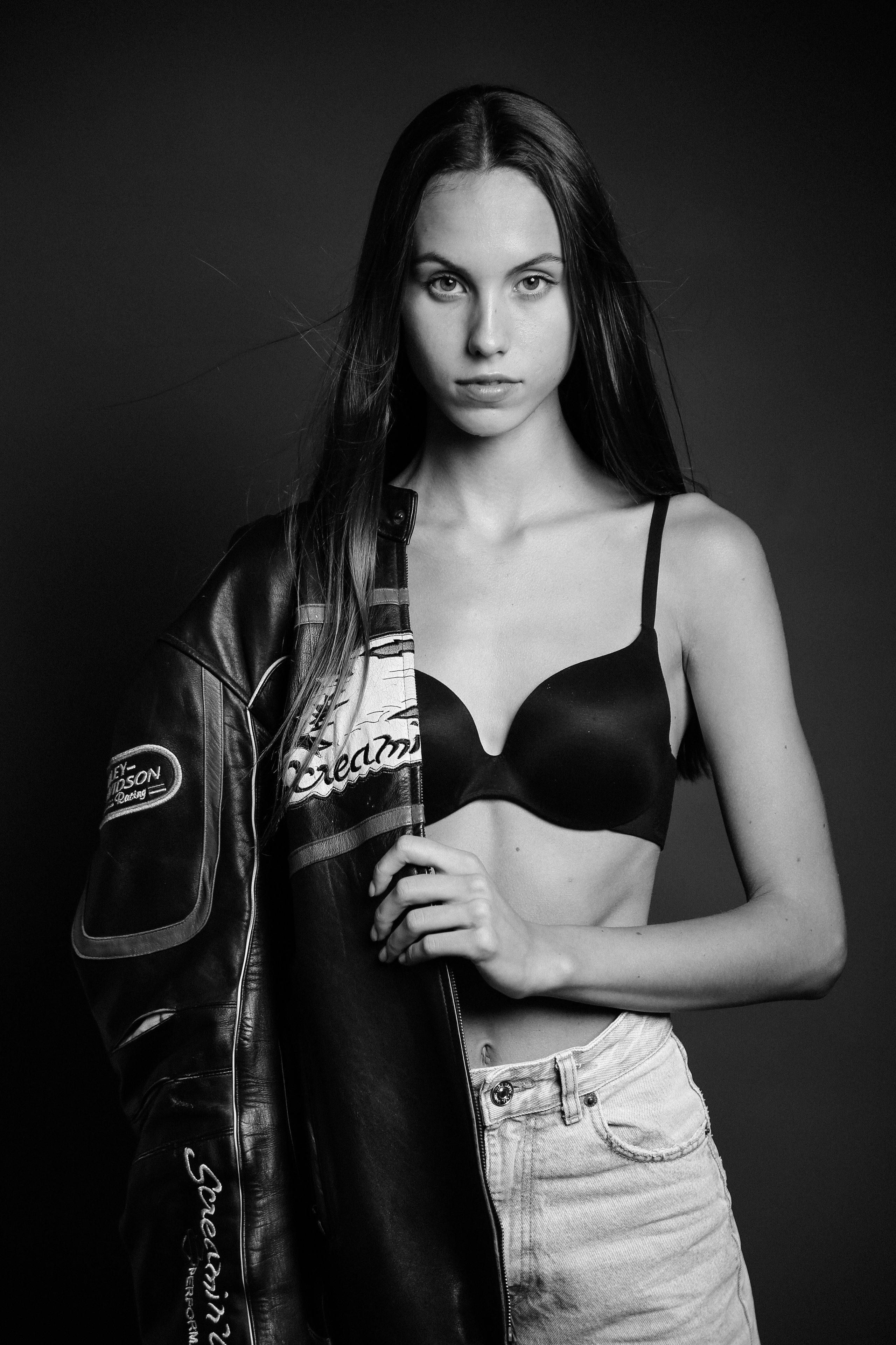 Ange. Материнское модельное агентство