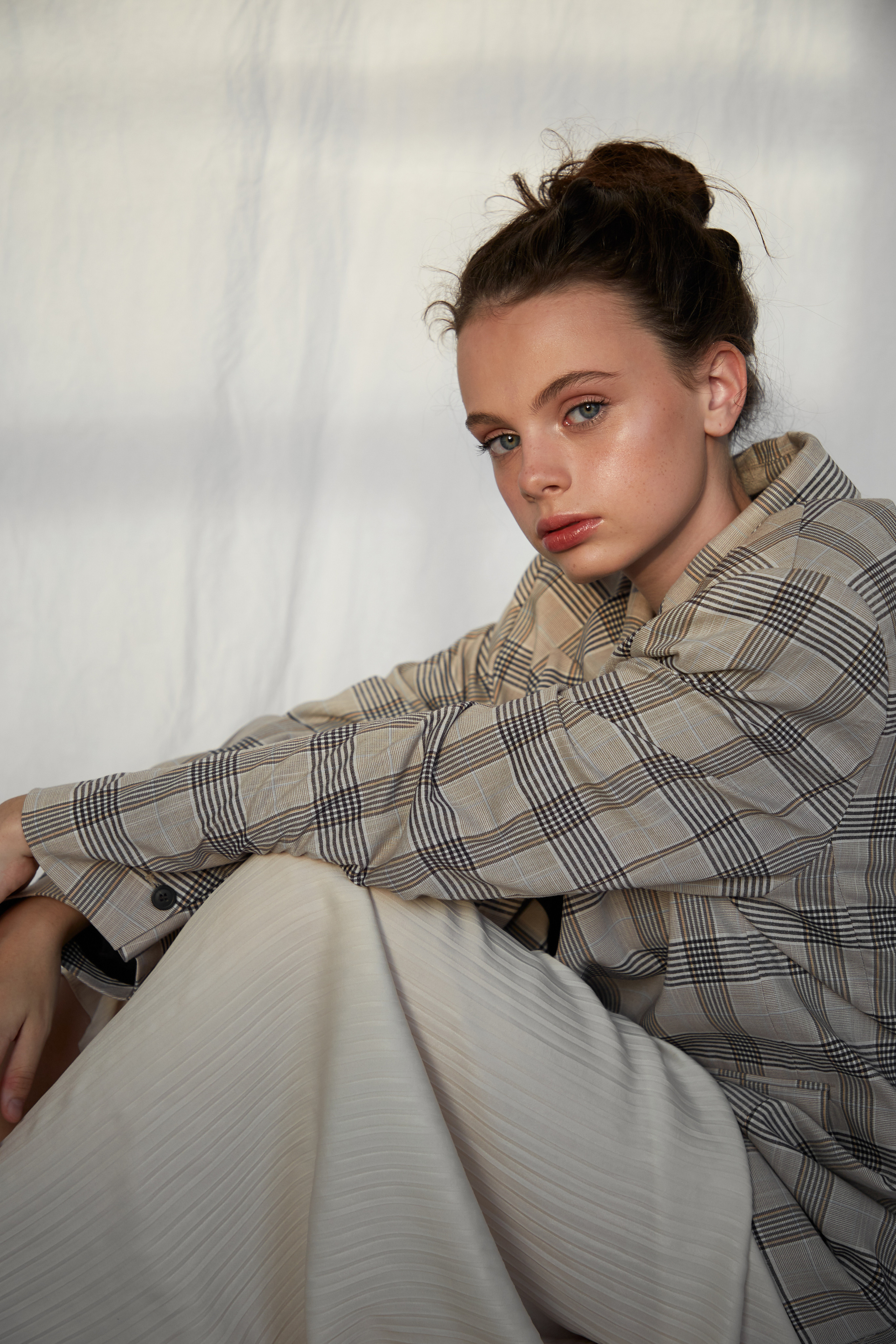 Dari. Материнское модельное агентство