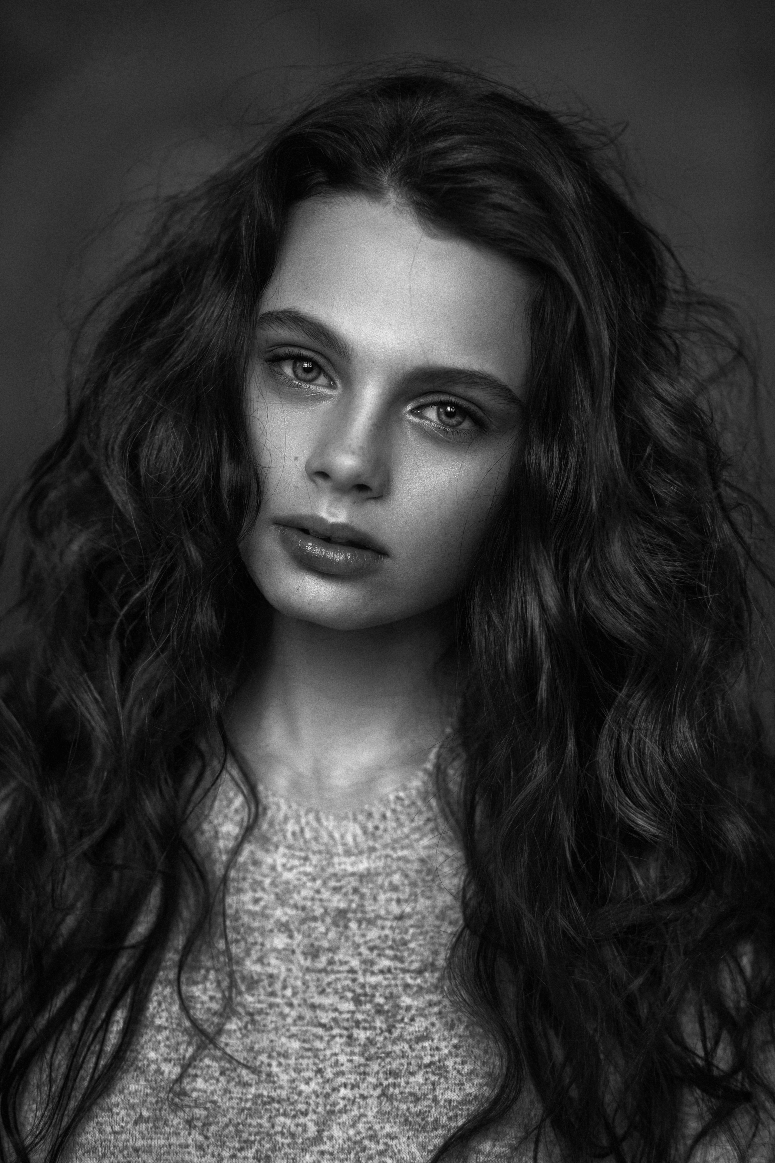 Dari. Материнское модельное агентство