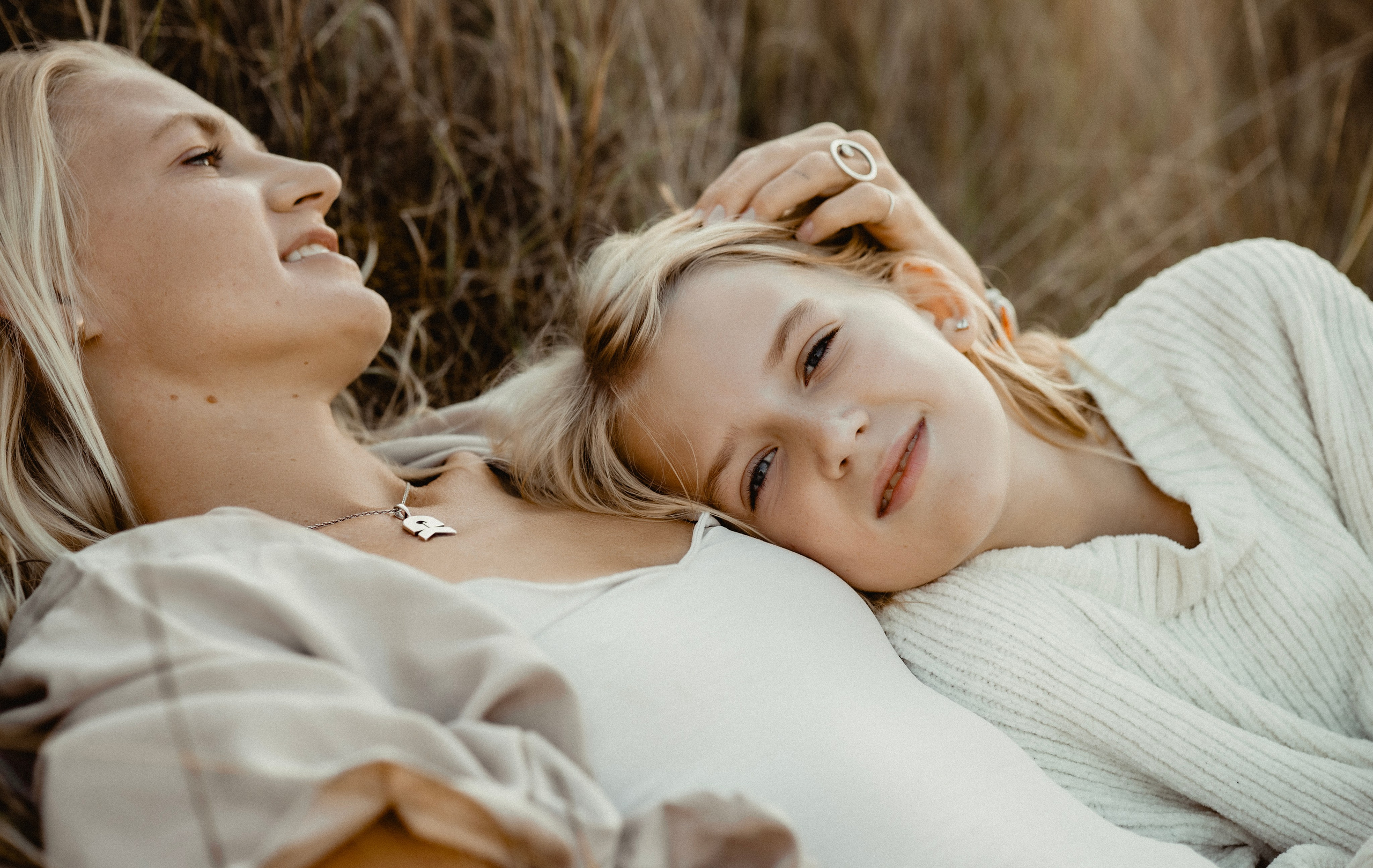 Тёплый вечер. Фотограф