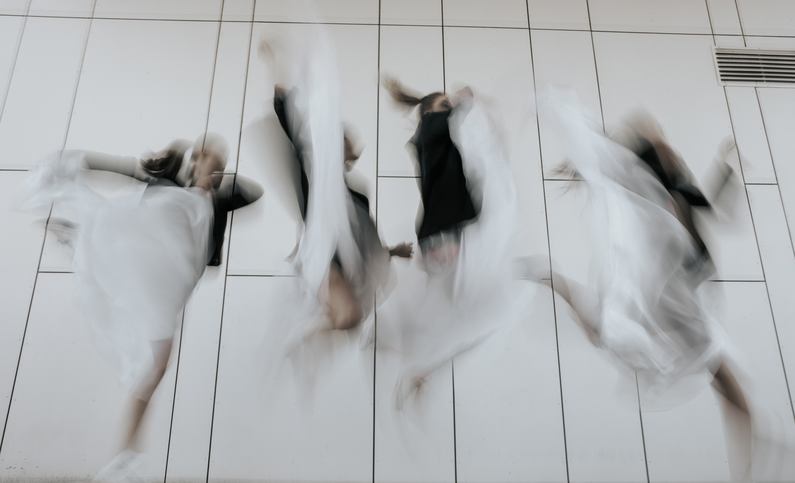 В танце. Фотограф и художник Астрахов Павел