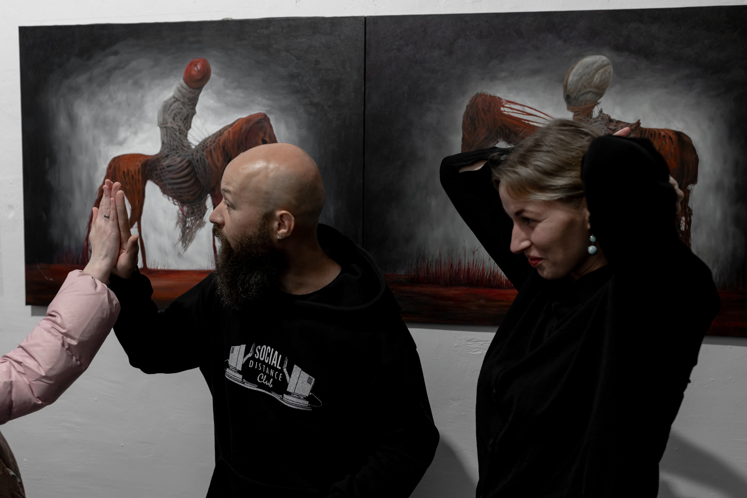 Белград галлерея Magacin. Фотограф и художник Астрахов Павел