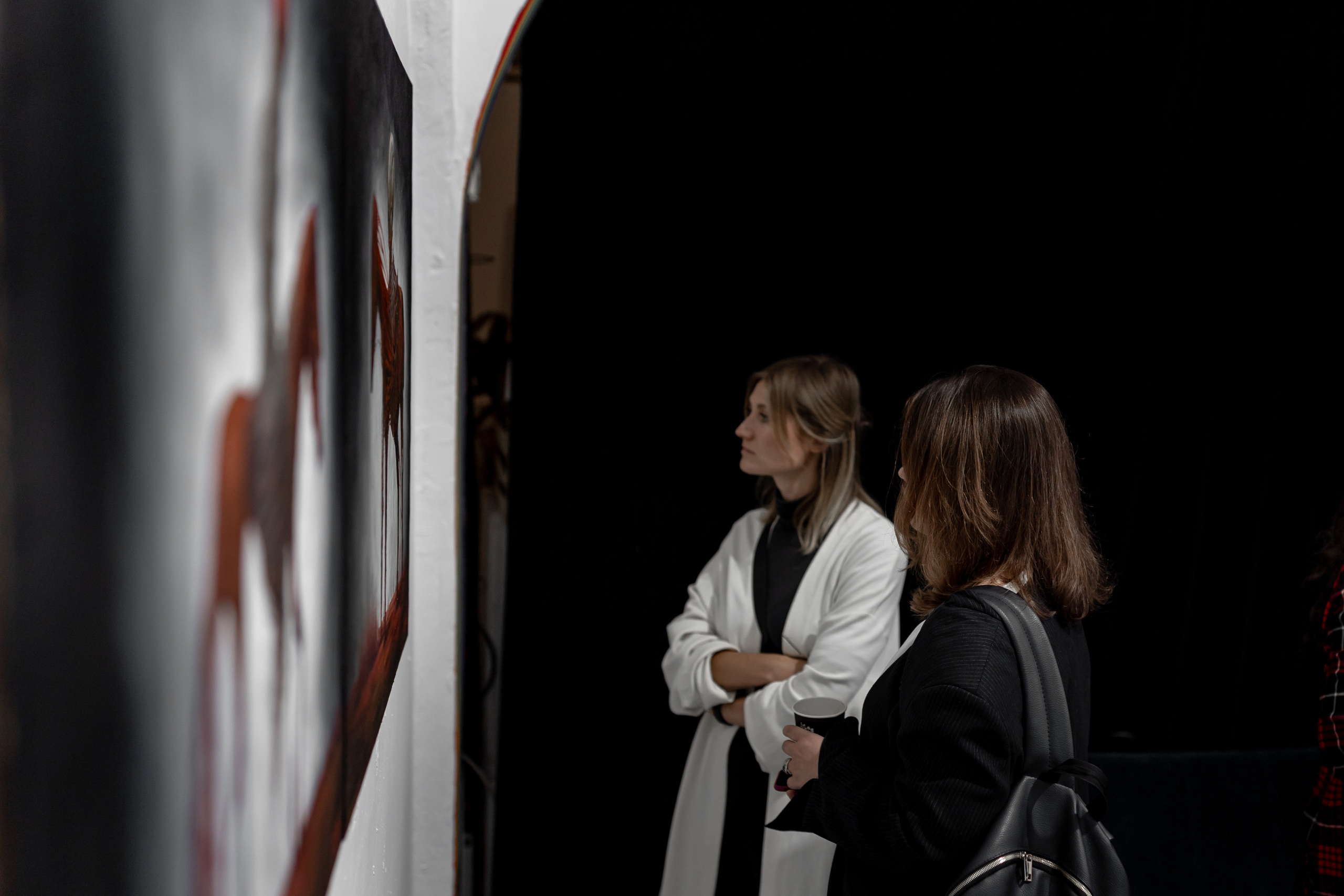 Белград галлерея Magacin. Фотограф и художник Астрахов Павел