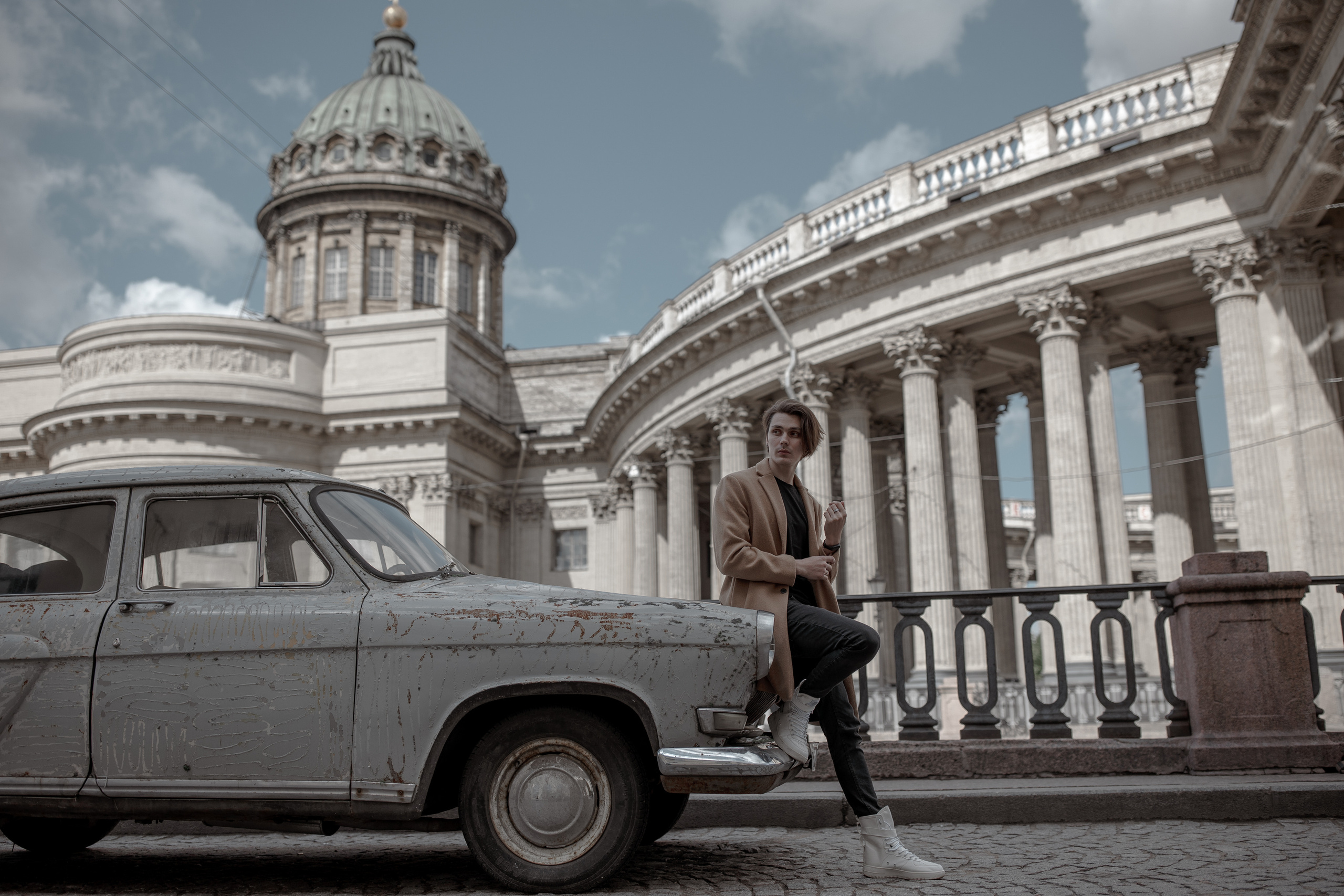 Молодой поэт. Фотограф и художник Астрахов Павел