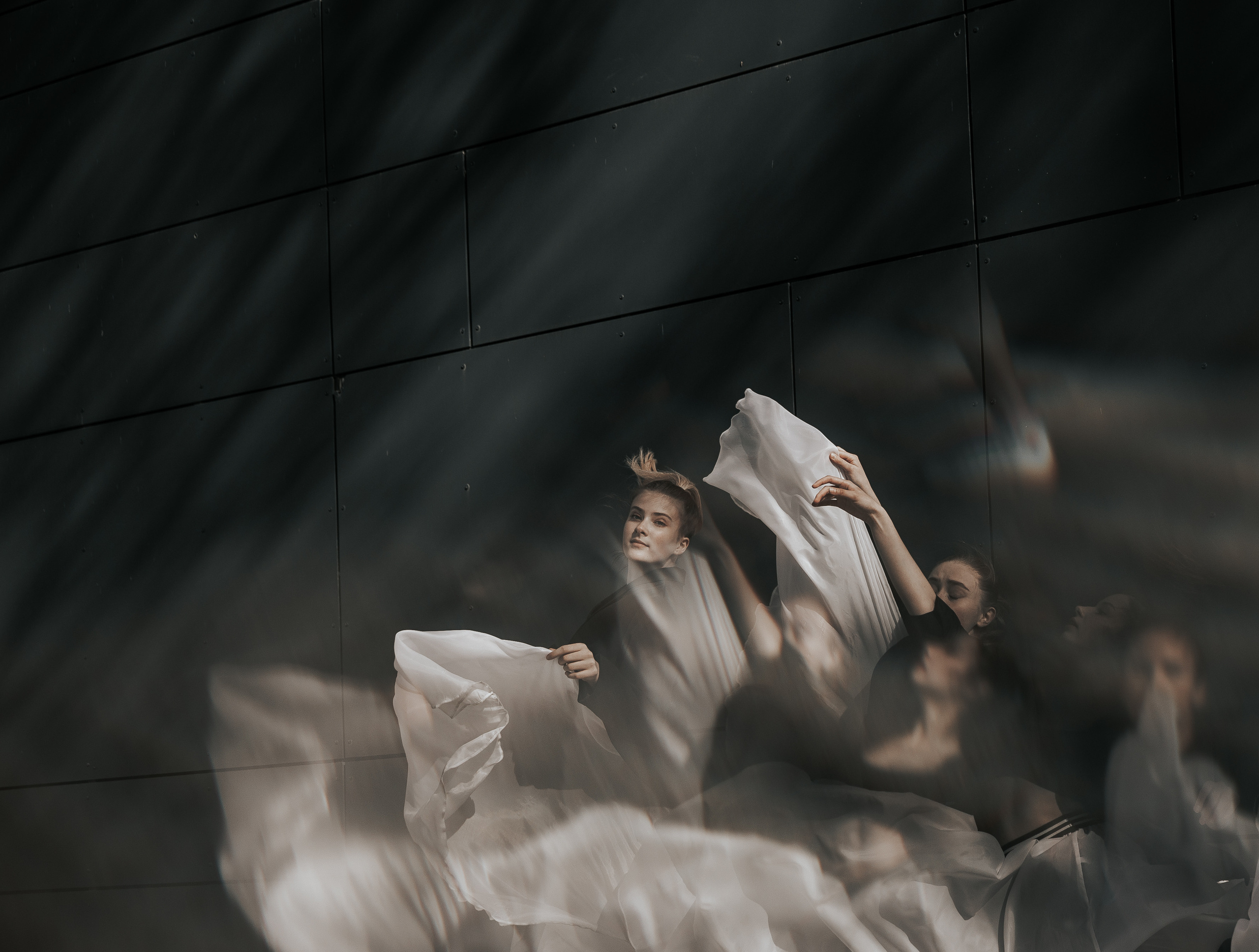 В танце. Фотограф и художник Астрахов Павел