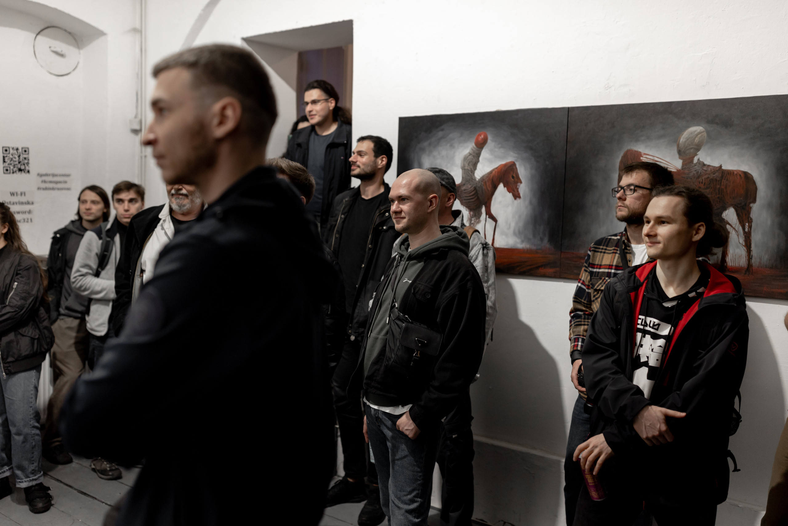 Белград галлерея Magacin. Фотограф и художник Астрахов Павел