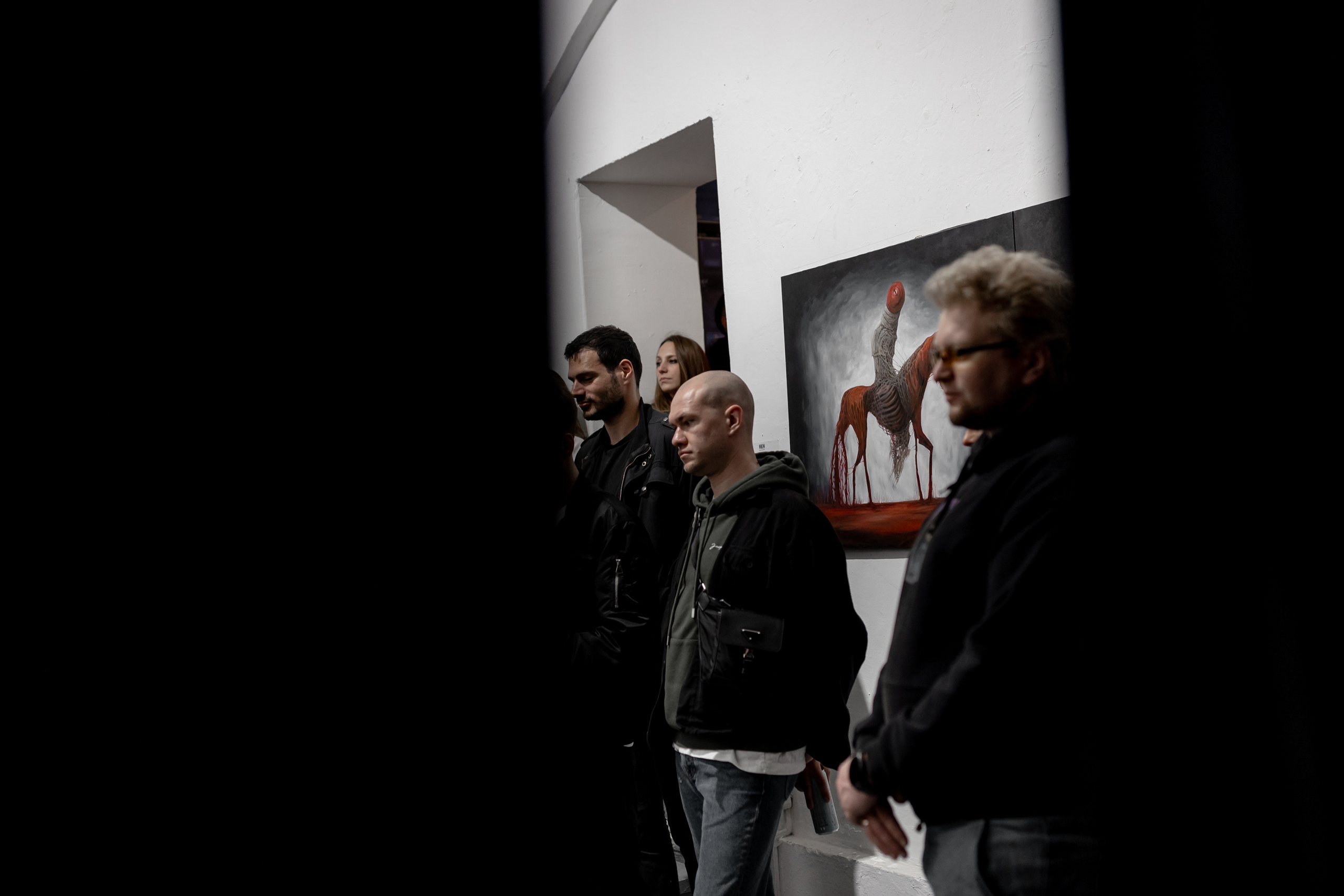 Белград галлерея Magacin. Фотограф и художник Астрахов Павел