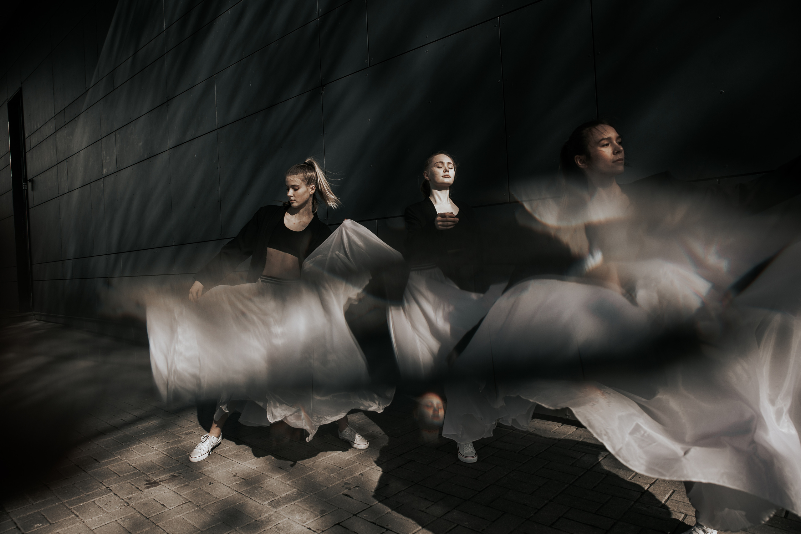 В танце. Фотограф и художник Астрахов Павел