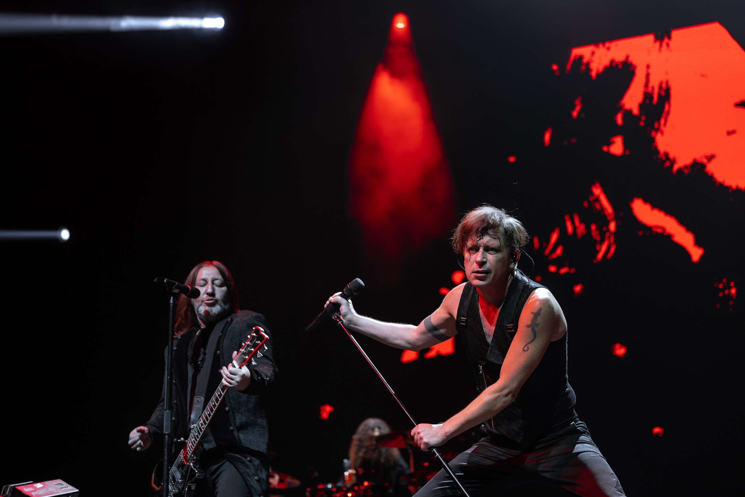 Концерт БИ2. Фотограф и художник Астрахов Павел