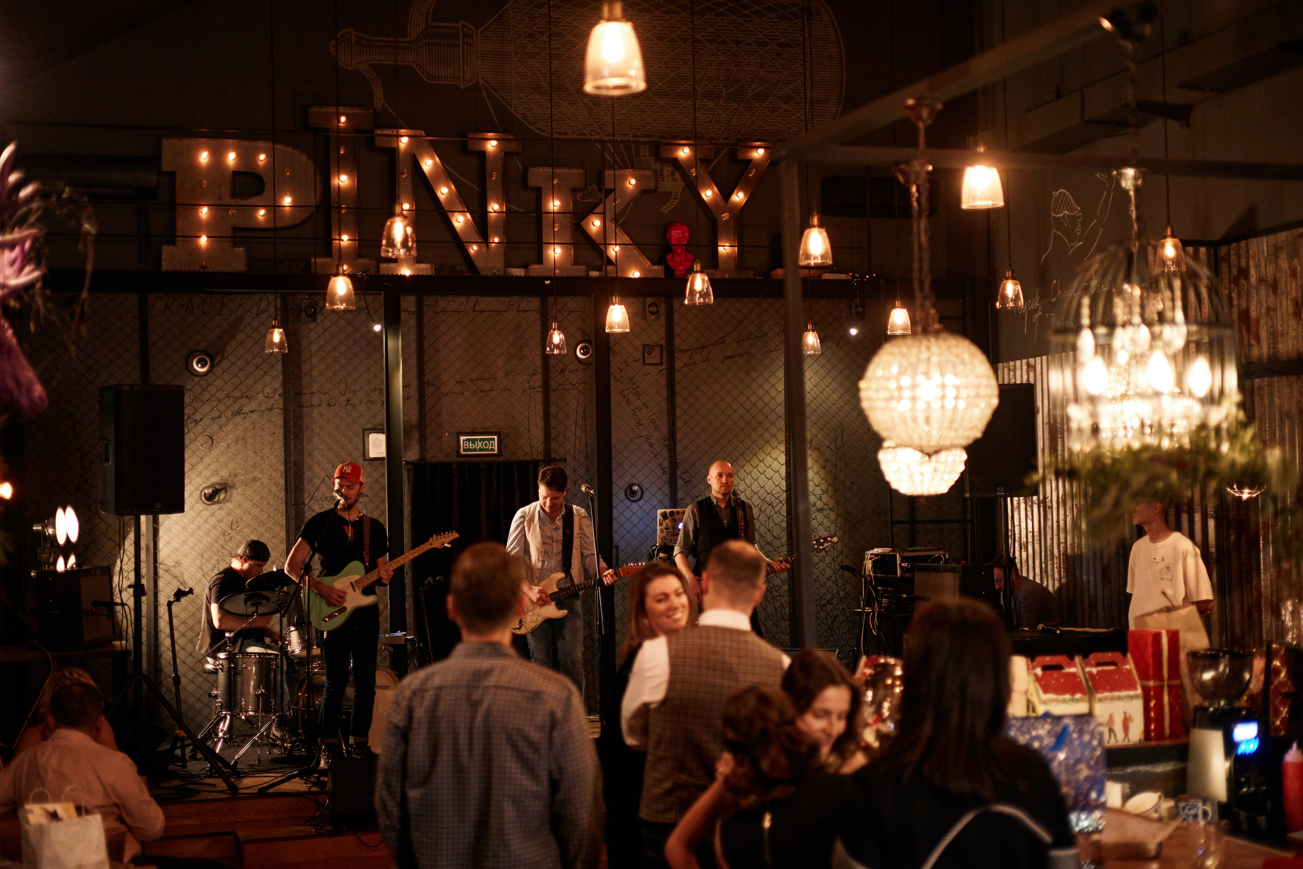 Фотограф на корпоратив в Минске. Репортажный фотограф в Минске Рыщук Дмитрий