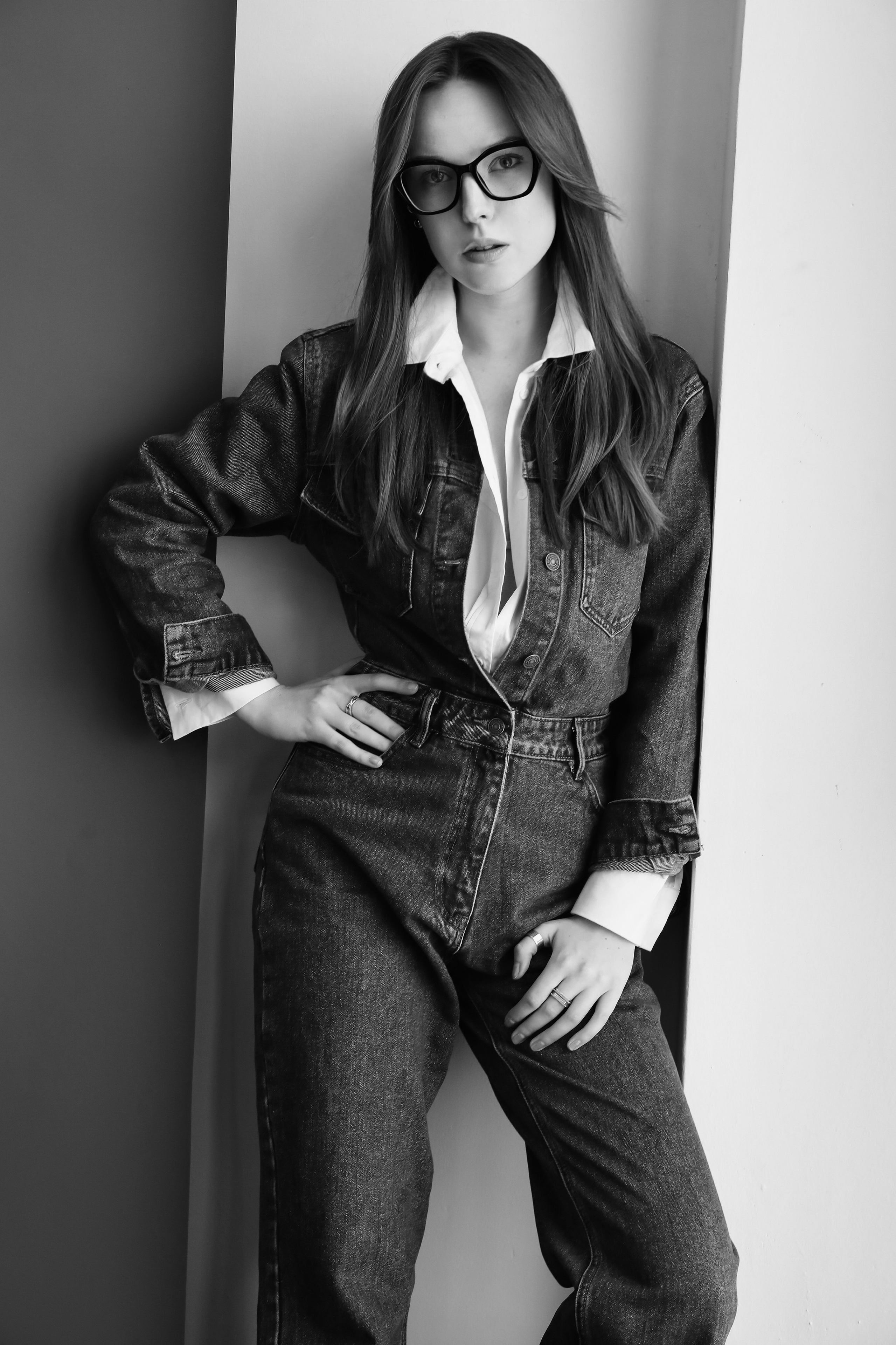 Контакты. Стилист Анастасия Рашевская