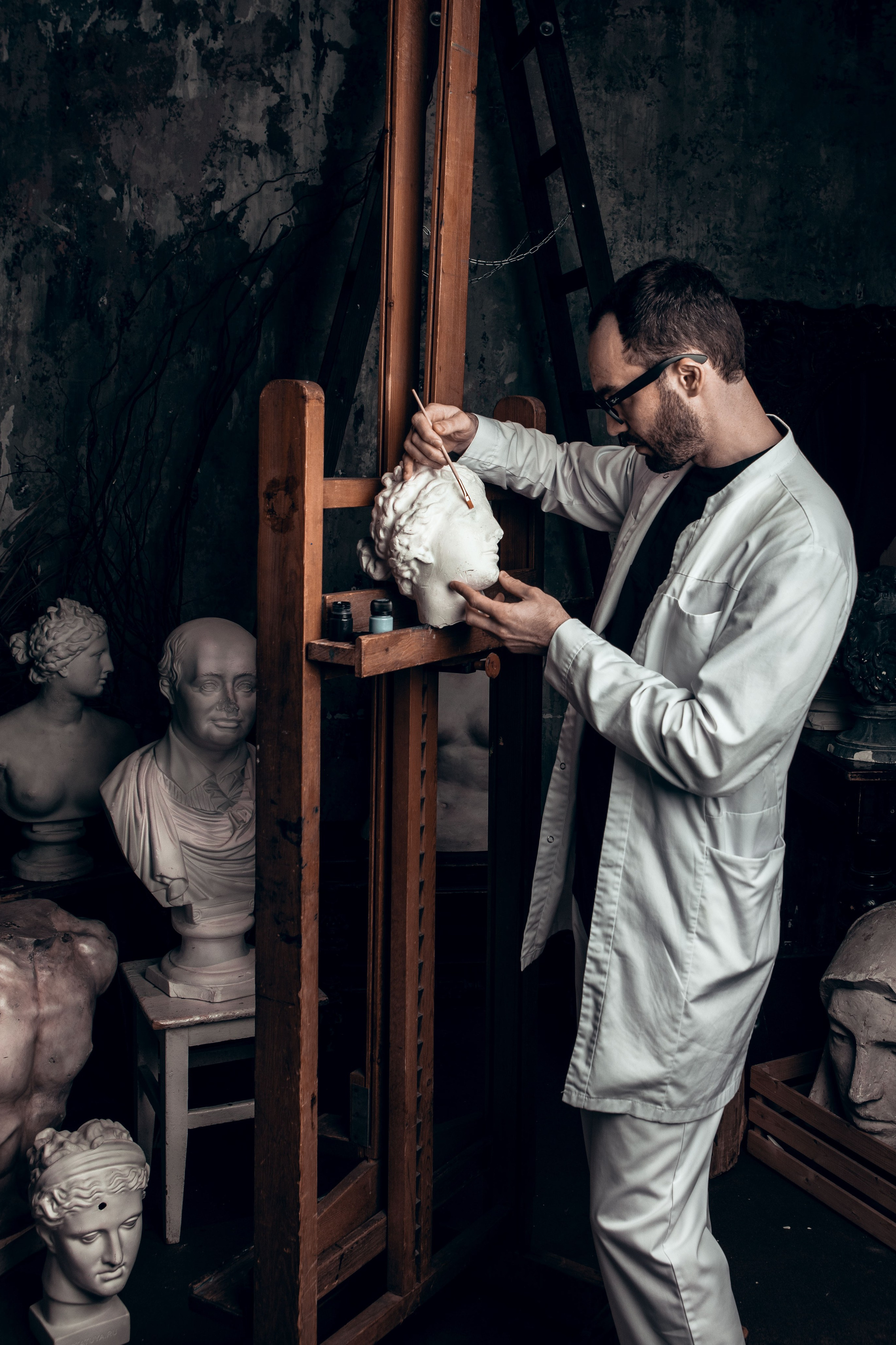 Съемка для пластического хирурга Леонарда. Контент, который придает стиля вашему профилю