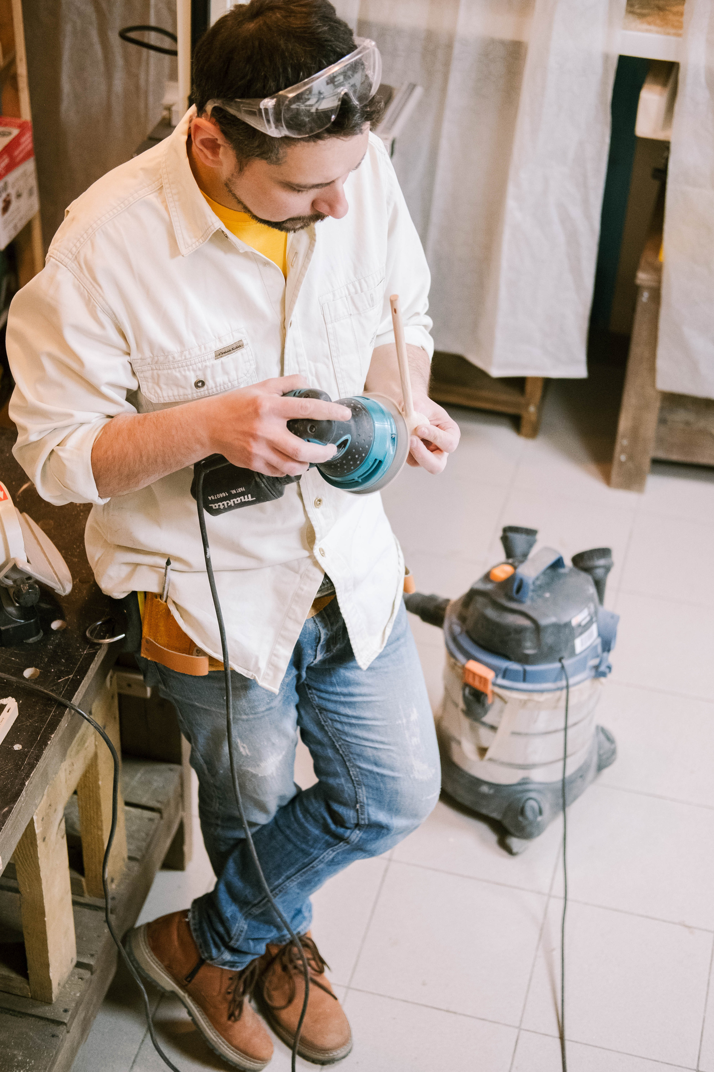 Интервью с основателем мастерской Board and Crate. Артём Кузнецов, фотограф, Новосибирск