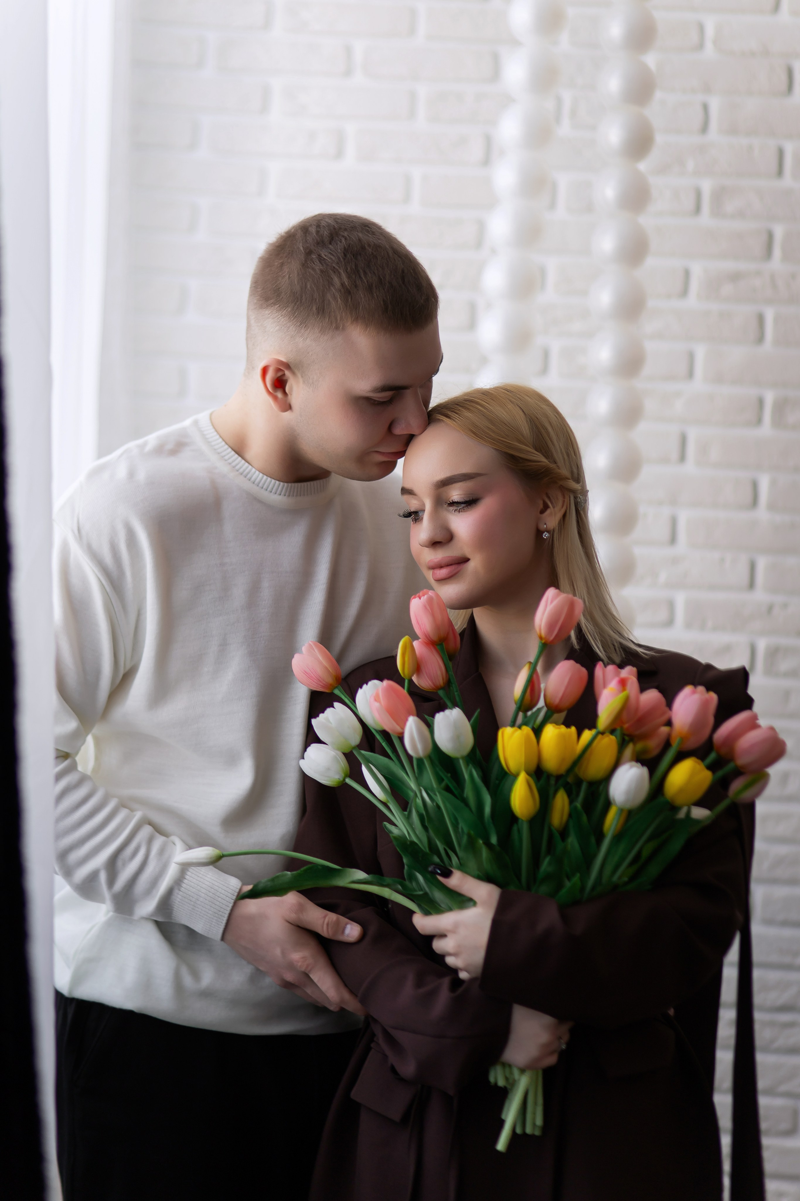 Штатный фотограф. Интерьерная фотостудия Background в Омске