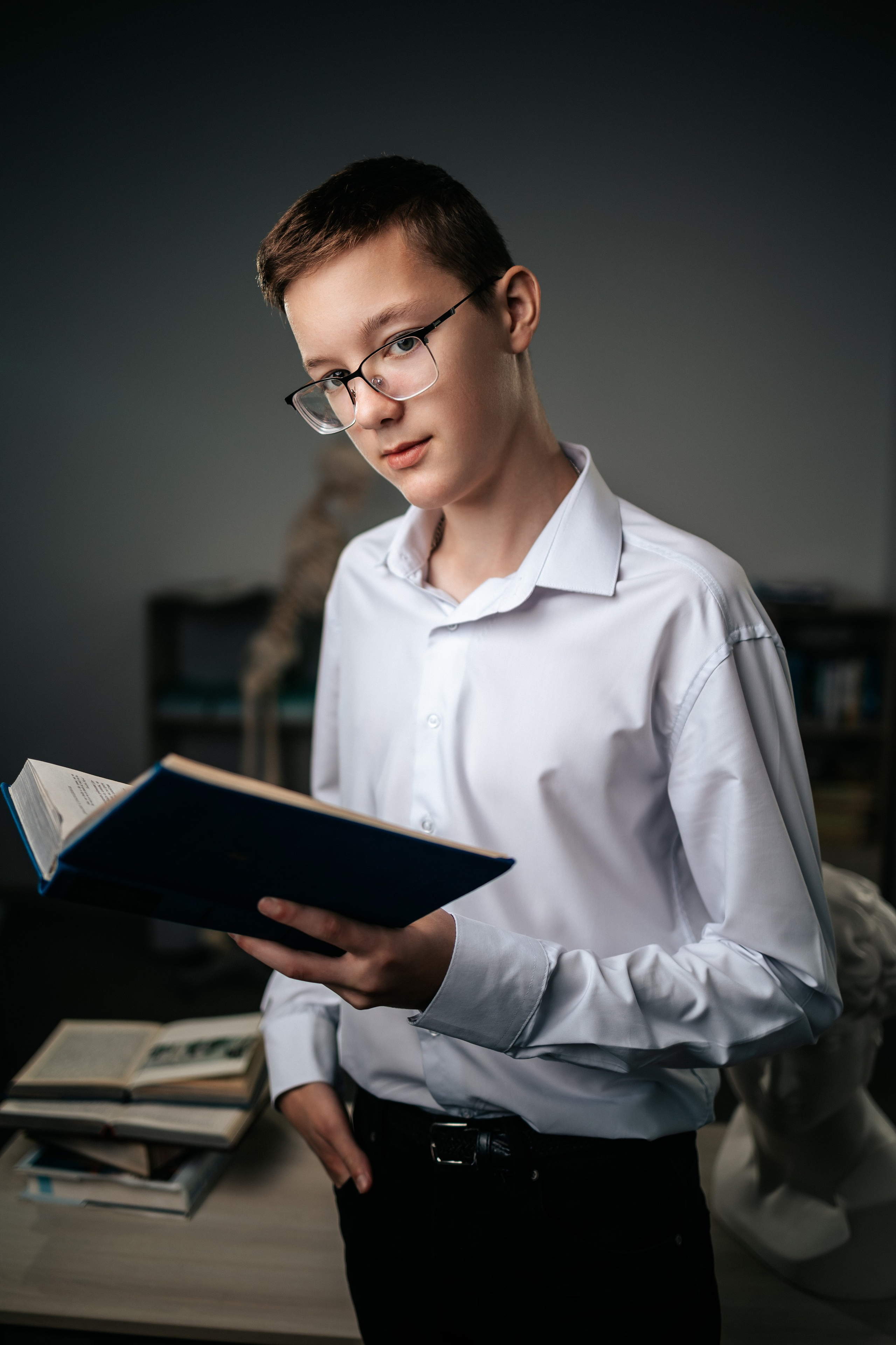 Выпускные альбомы Благодарный, Выпуск школа Зеленокумск, Выпускные фотокниги Ставрополь. Лучшие дизайны фотоальбомов для выпускников школ и детских садов, стильный дизайн, изумительные фотографии на выпускной альбом.