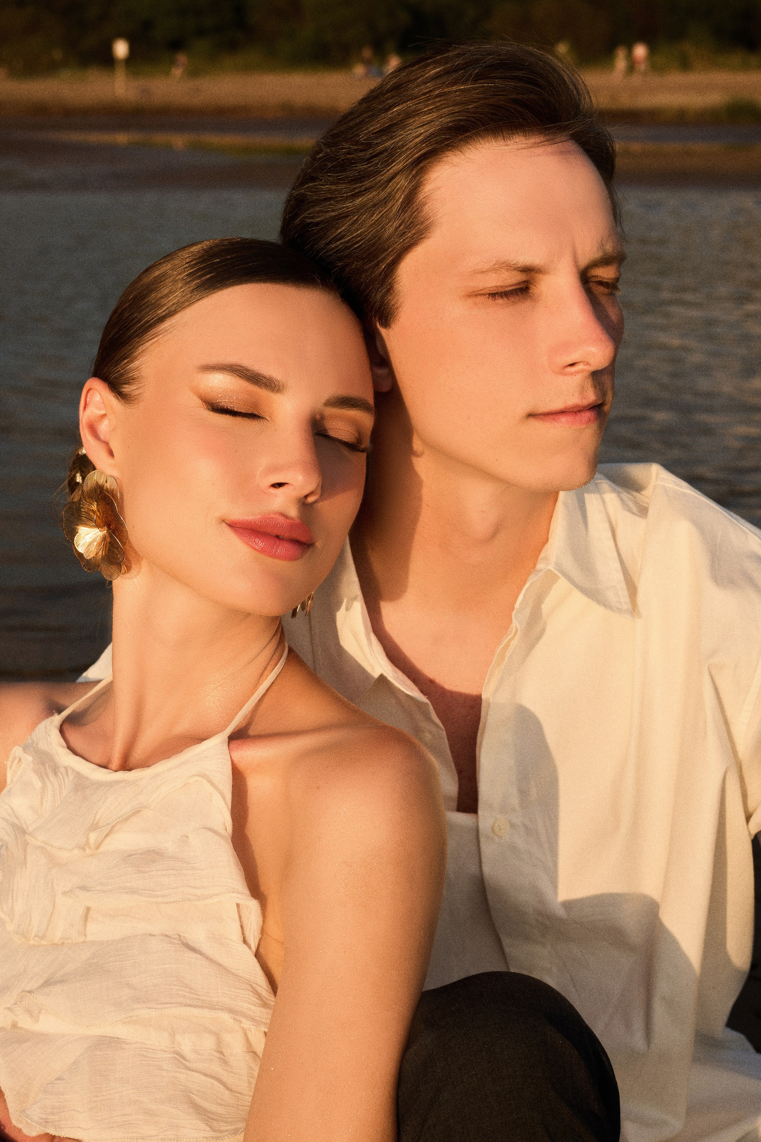 Фотосессия пары на Финском заливе. Фотограф в Санкт-Петербурге Анастасия Воробьева