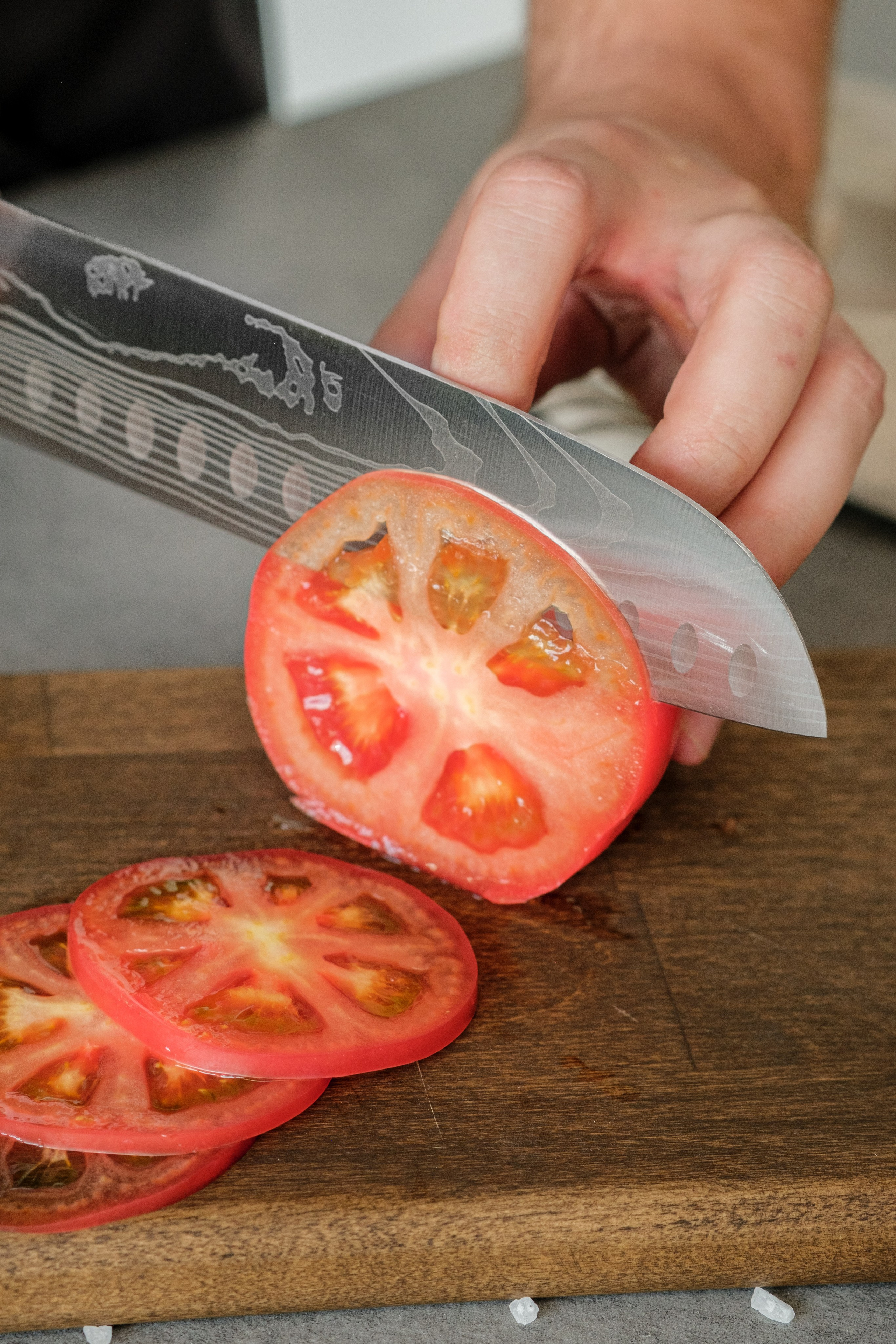 Съемка ножей для маркетплейсов в СПб. Фотосессия для маркетплейсов