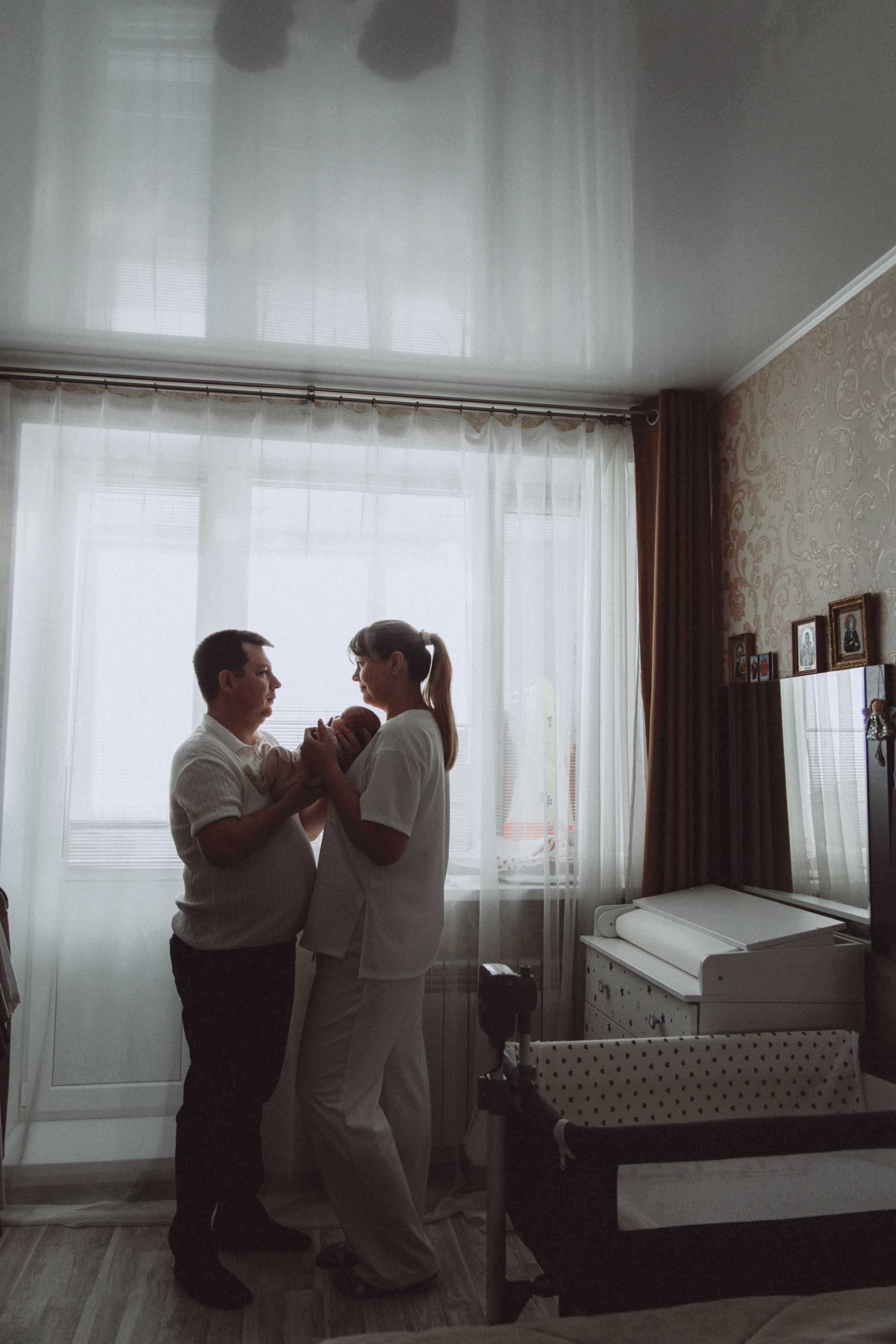 Стоимость. Евгения Горбунова фотограф новорожденных в Новом Уренгое