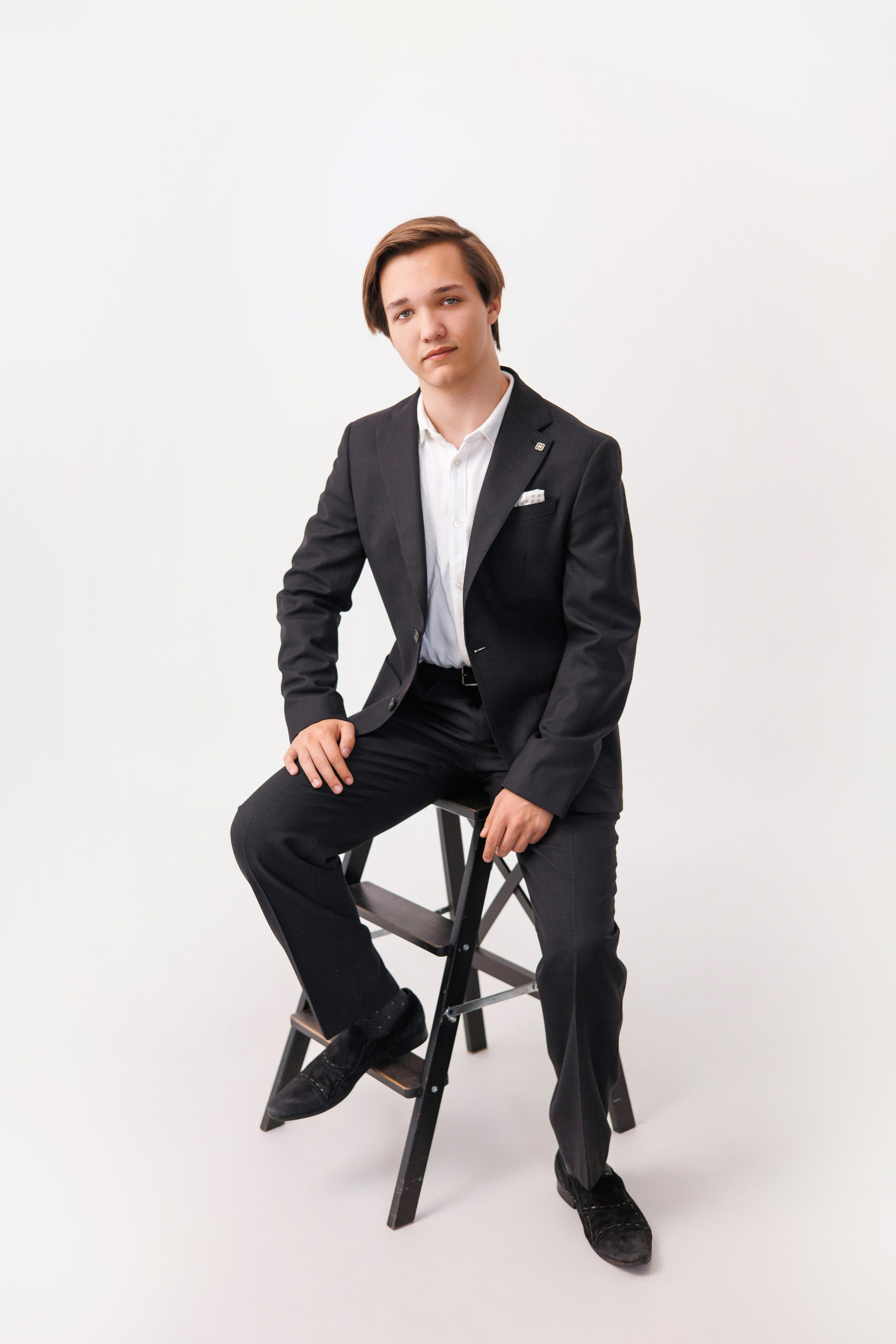 Выбор одежды. Выпускные альбомы клевербук Воронеж