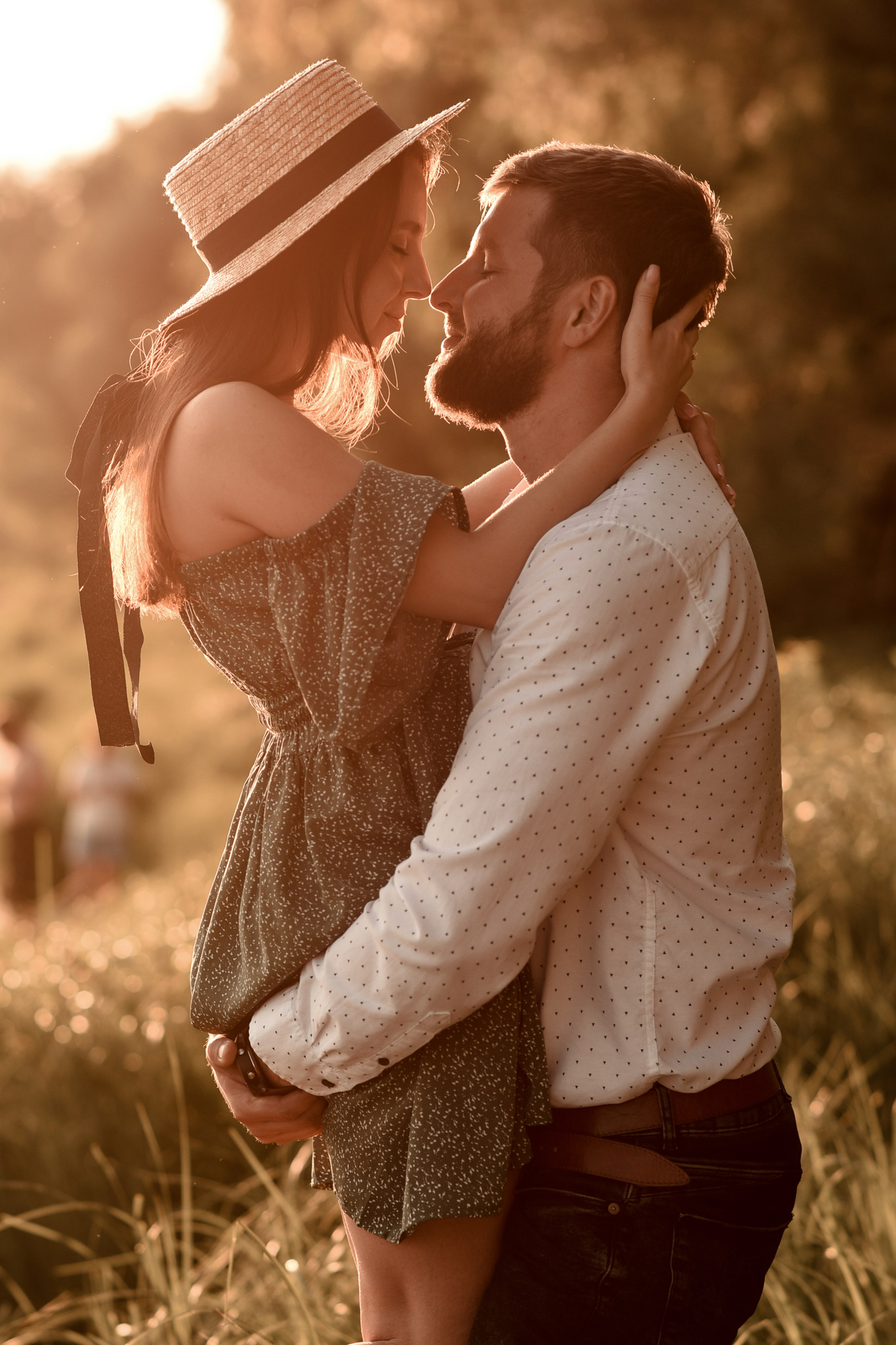 УСЛУГИ. Свадебный, семейный, детский, контент фотограф в Омске Максим Ильин