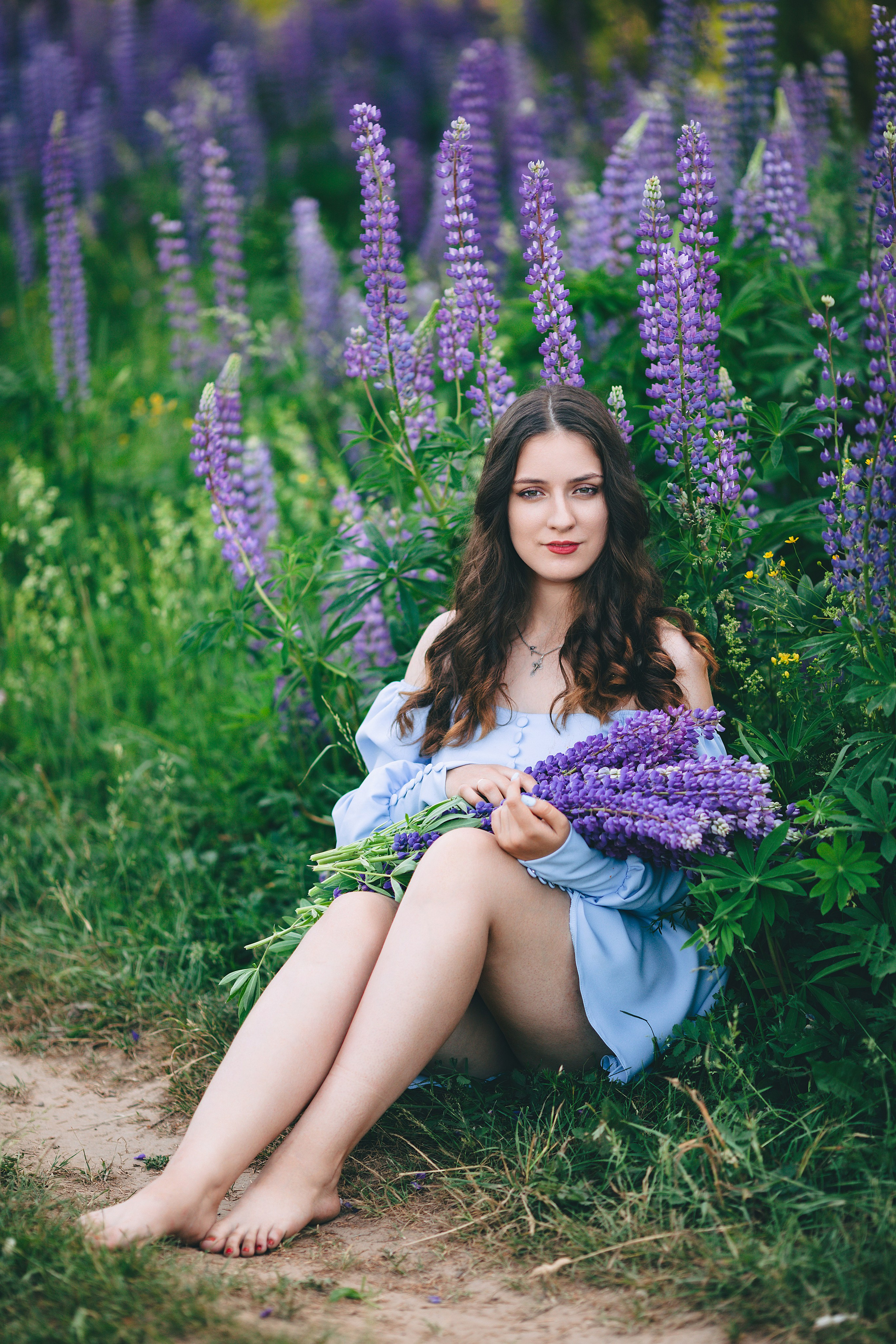 Индивидуальная фотосессия в люпиновом поле за Ижевском. Дима Никитин свадебный и семейный фотограф в Ижевске и Удмуртии с 2007 года