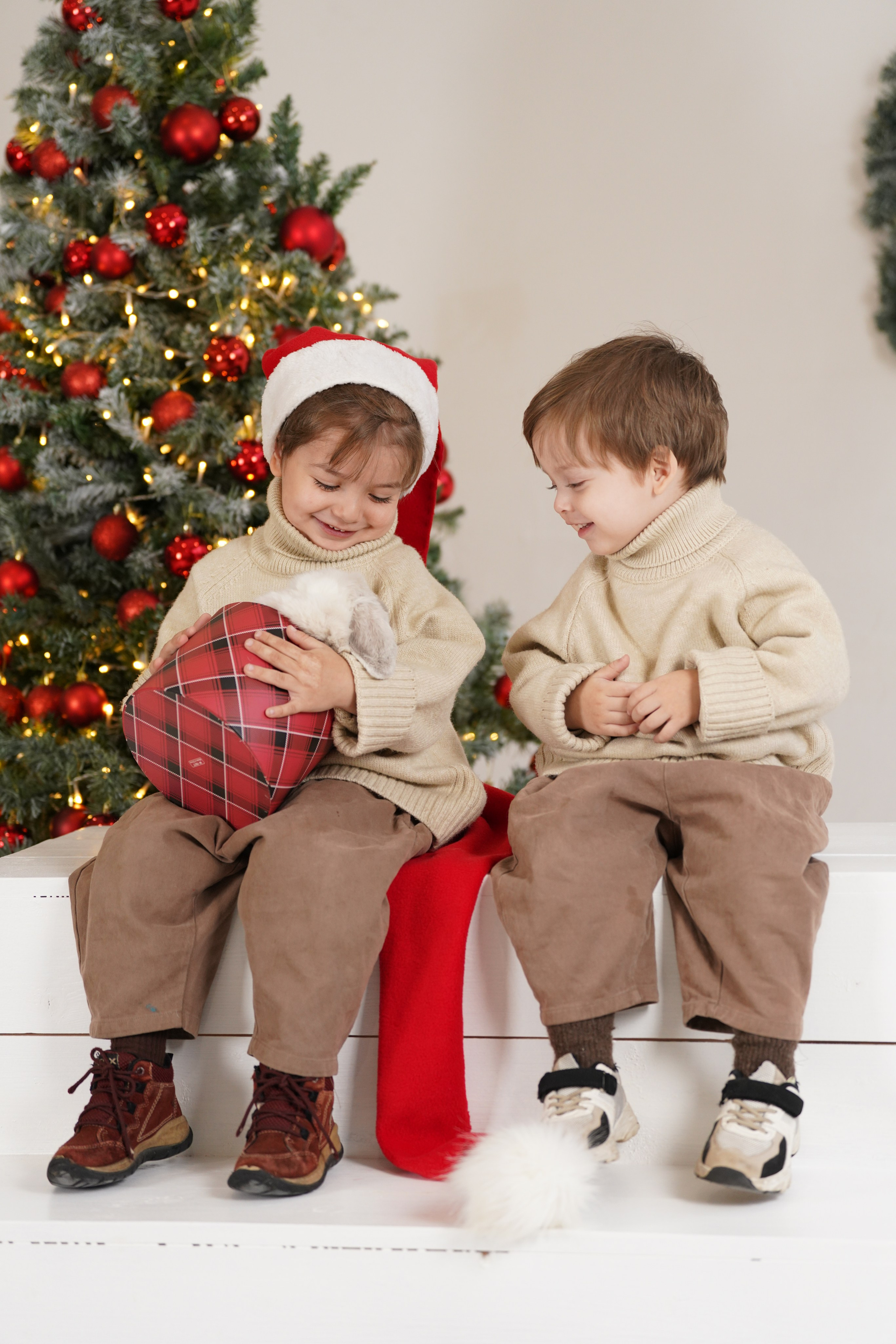 Новогодняя семейная фотосессия. Фотостудия Гранд в Санкт-Петербурге
