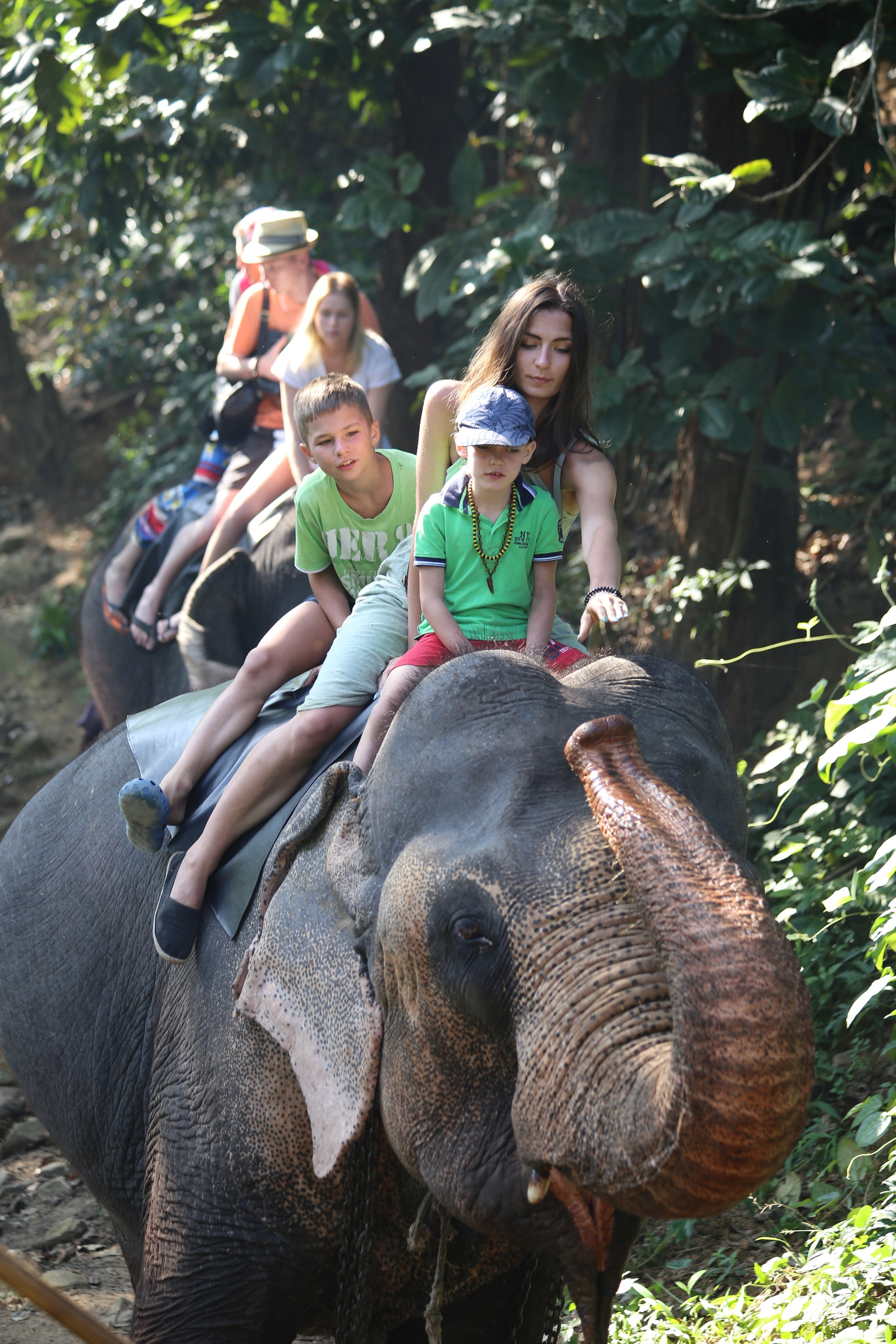 2017 — Шри — Ланка. OneSnap