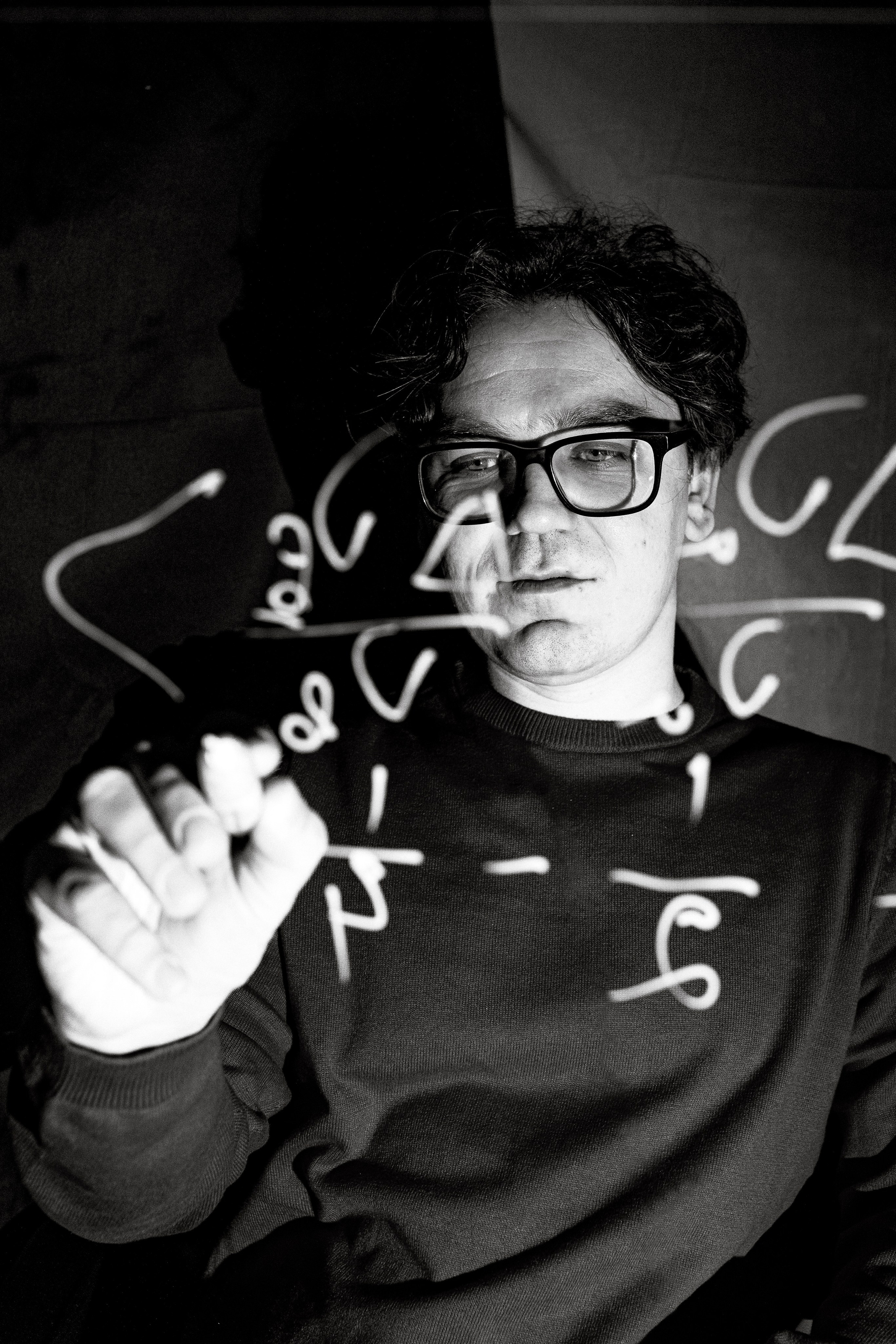 Physicists. Artisistic photographs of Lena Sokolova