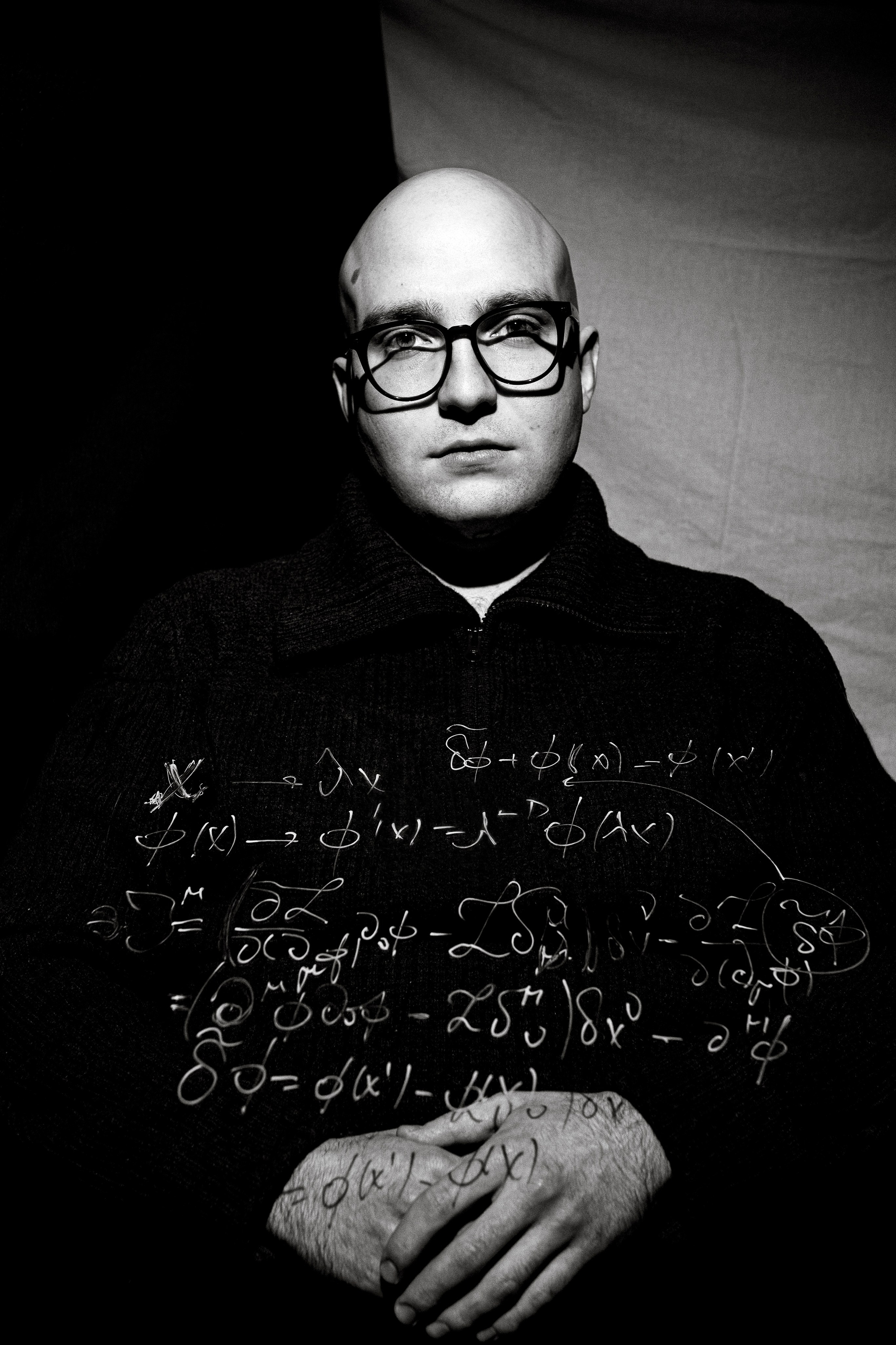 Physicists. Artisistic photographs of Lena Sokolova