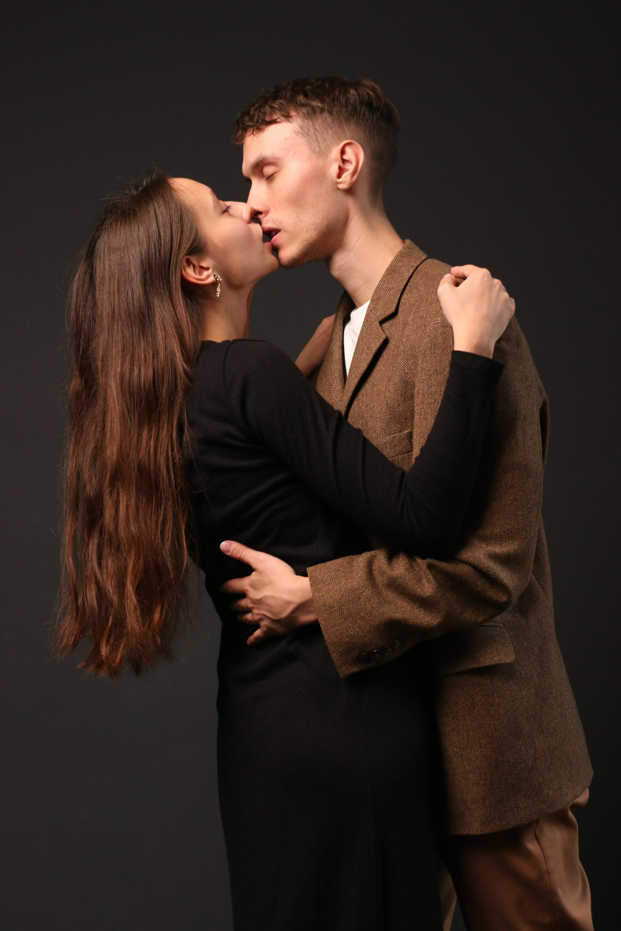 Лавстори. Парная фотосессия в студии в Екатеринбурге