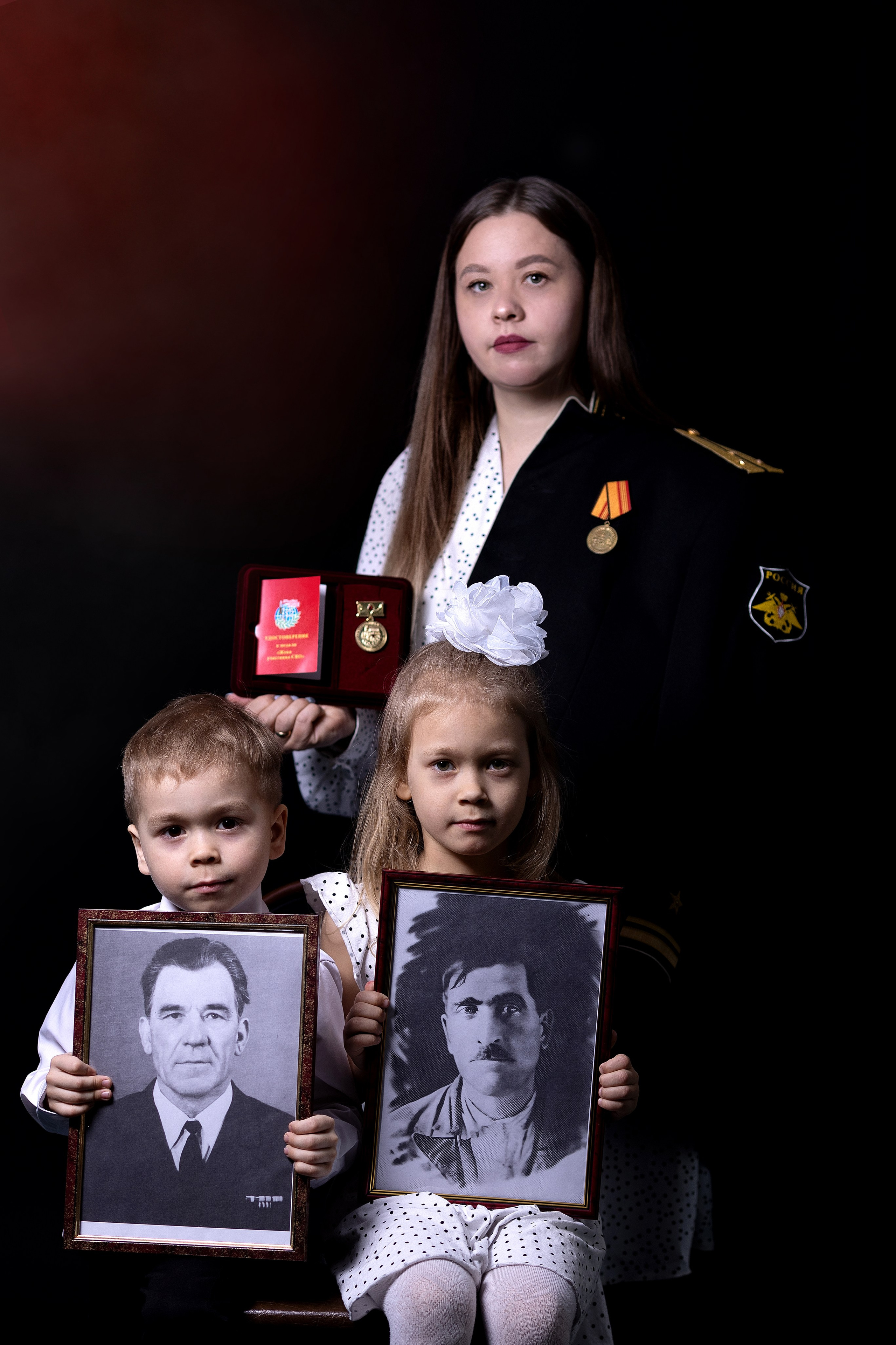 Всероссийский фотопроект «Китель Победы» г. Вилючинск. Ольга Смирнова юрист, фотограф