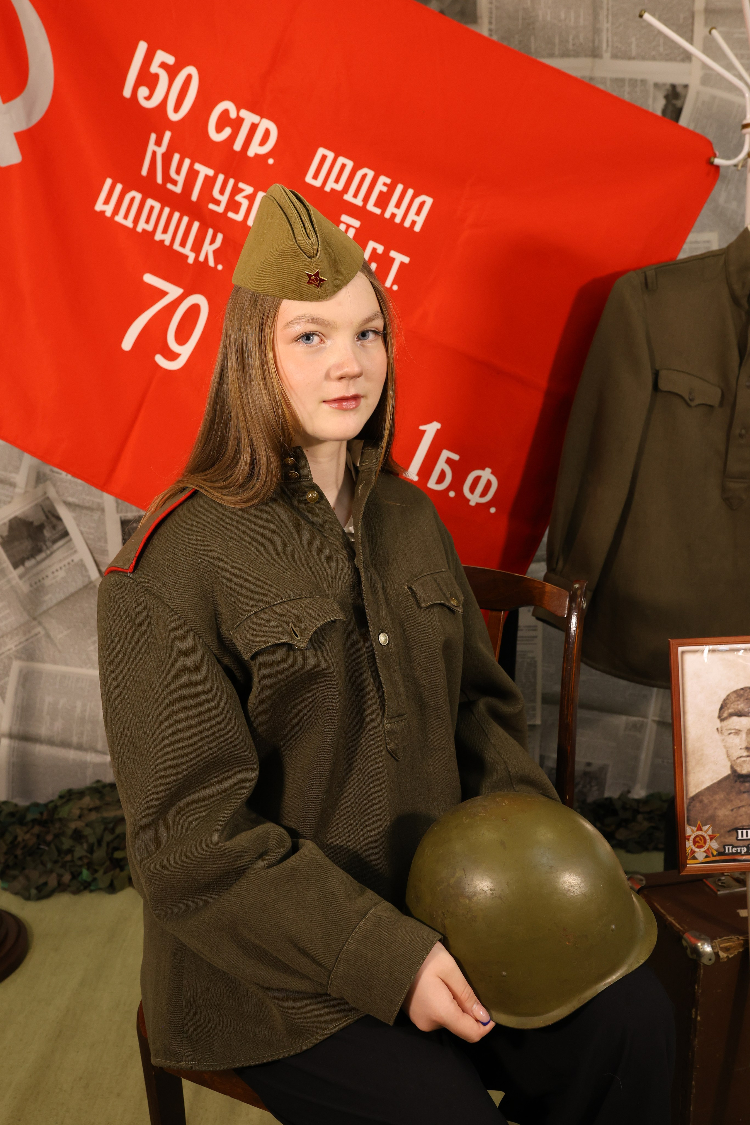 Всероссийский фотопроект «Китель Победы» г. Вилючинск. Ольга Смирнова юрист, фотограф