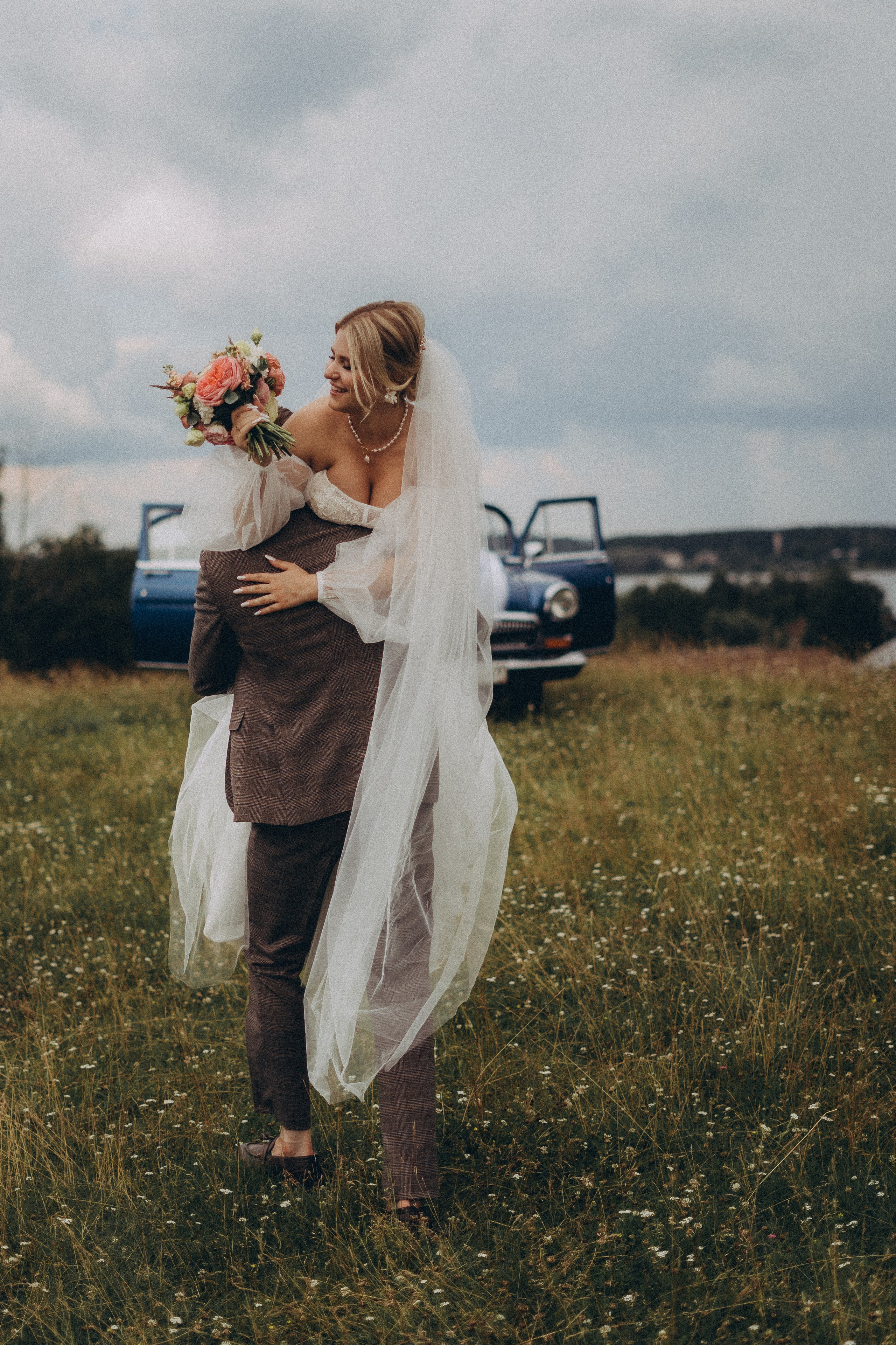 Контакты. Фотограф Торопец Кристина Абрамова Kanwellia photography