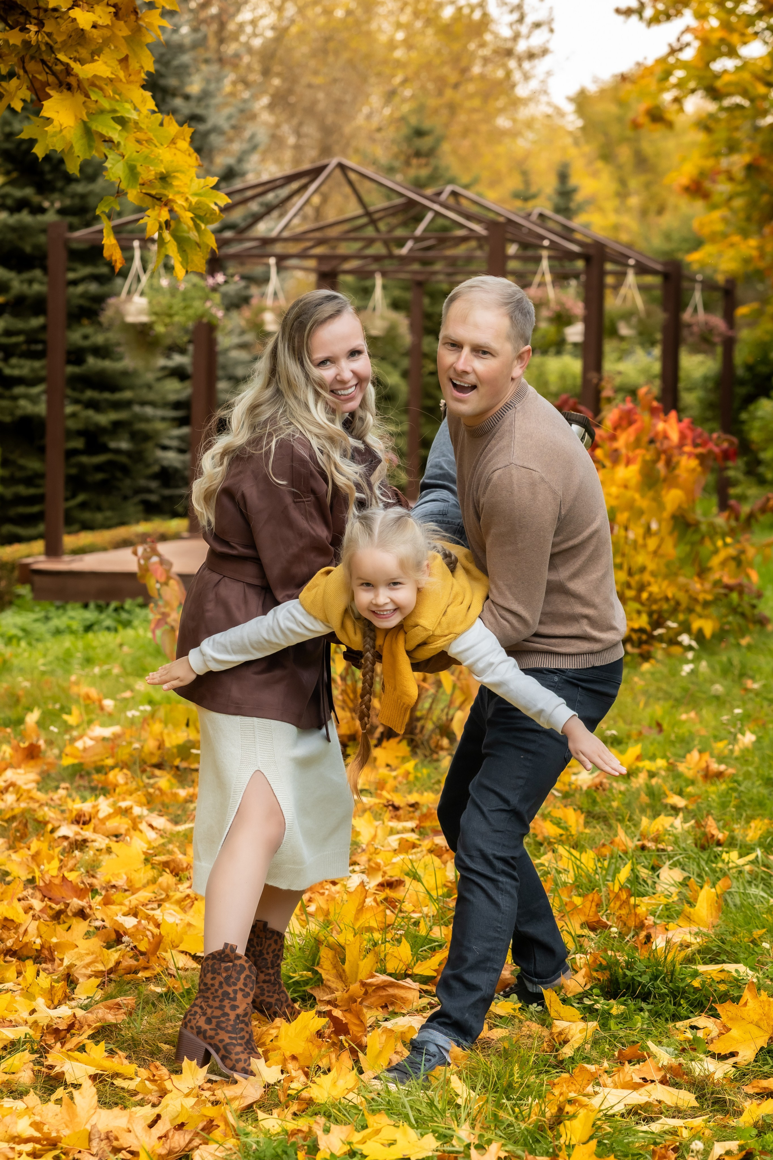 Услуги. ПОРТРЕТНЫЙ ФОТОГРАФ в Иваново ВАРВАРА МУРАШОВА