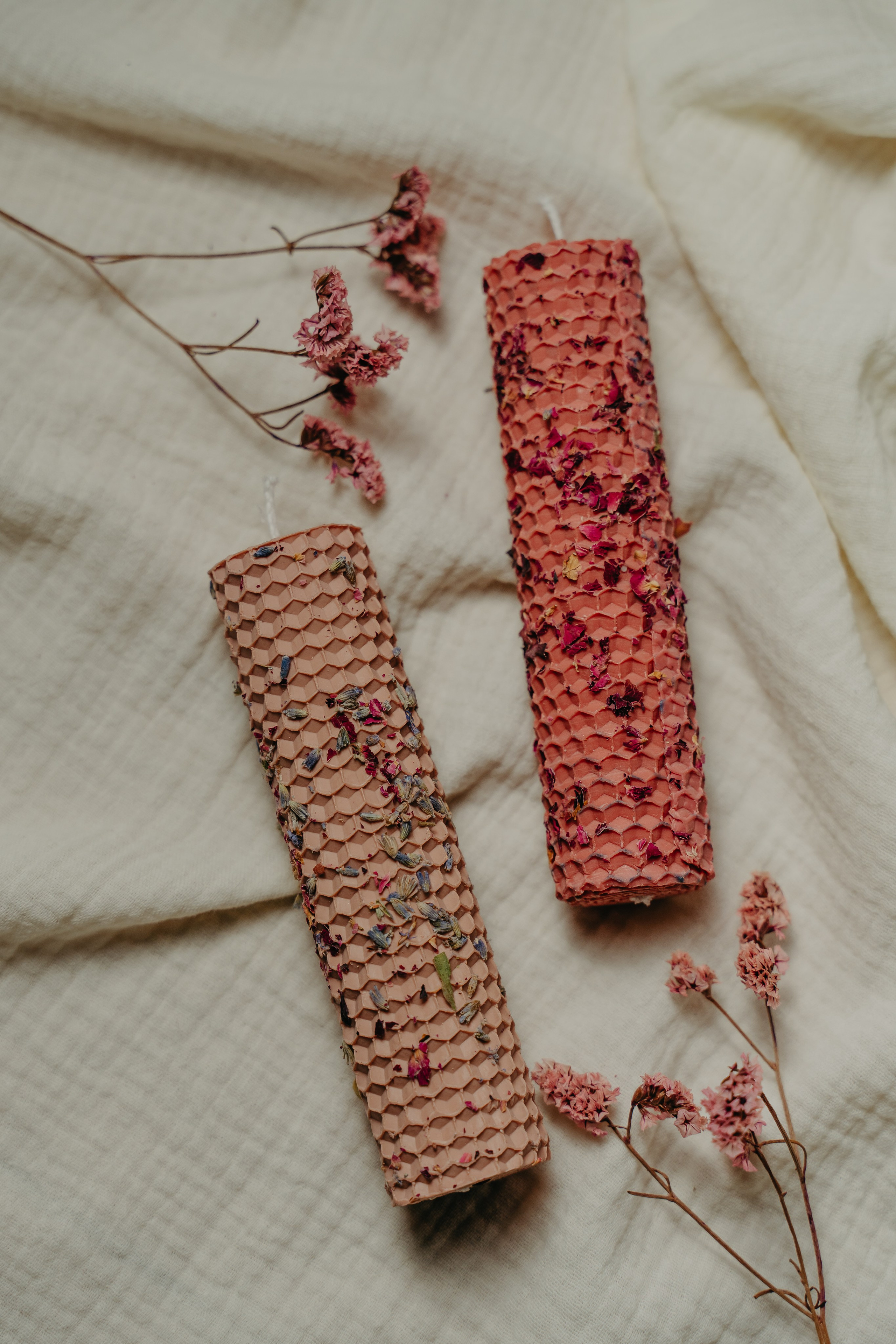 Мастер-класс по свечам из медовой вощины в Казани