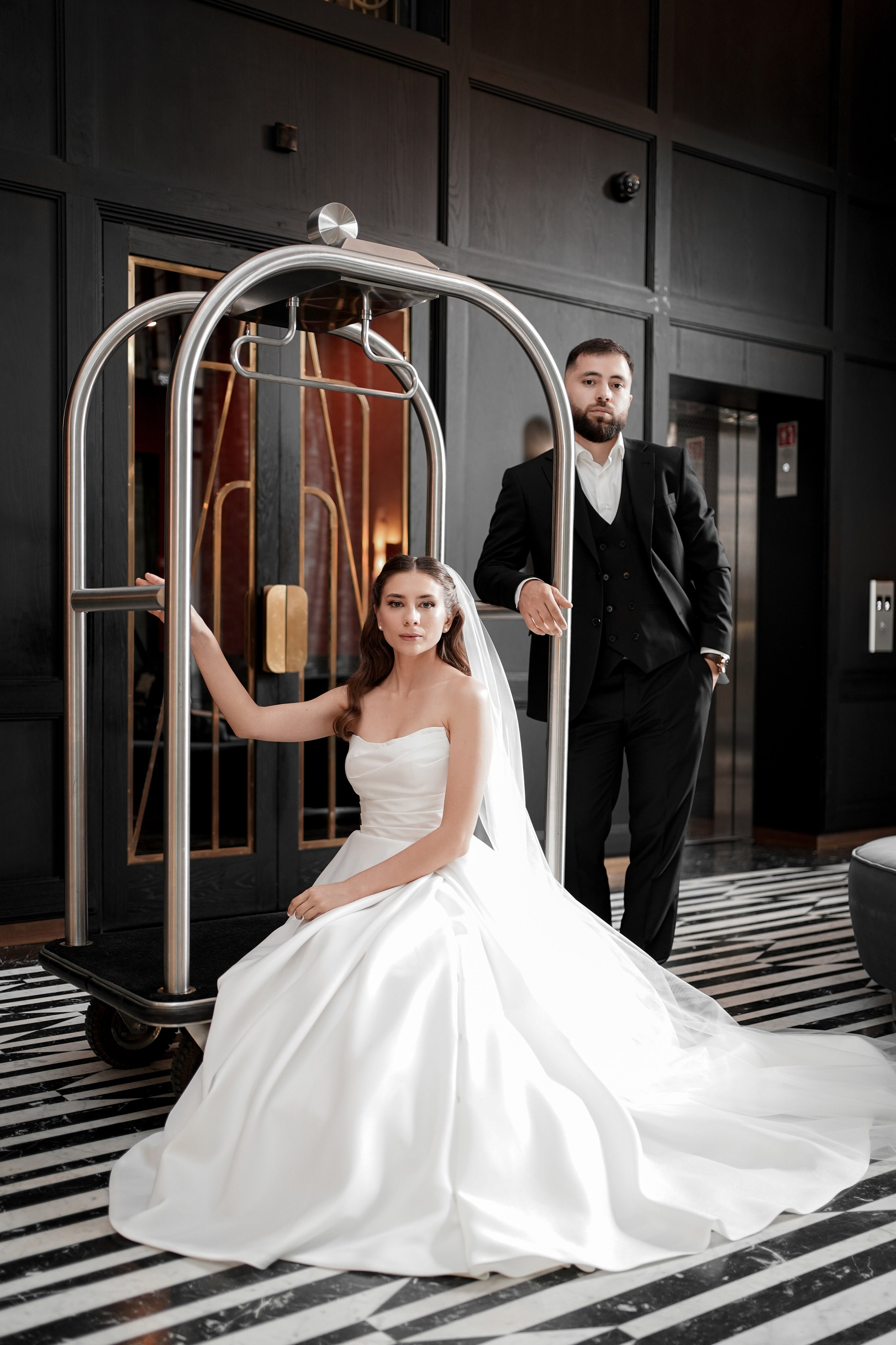 Услуги свадебного фотографа в городе Ростов-на-Дону. Свадебный фотограф в Ростове-на-Дону. Таинство Крещения и Венчания, семейные фотосессии. Алёна Чёботова