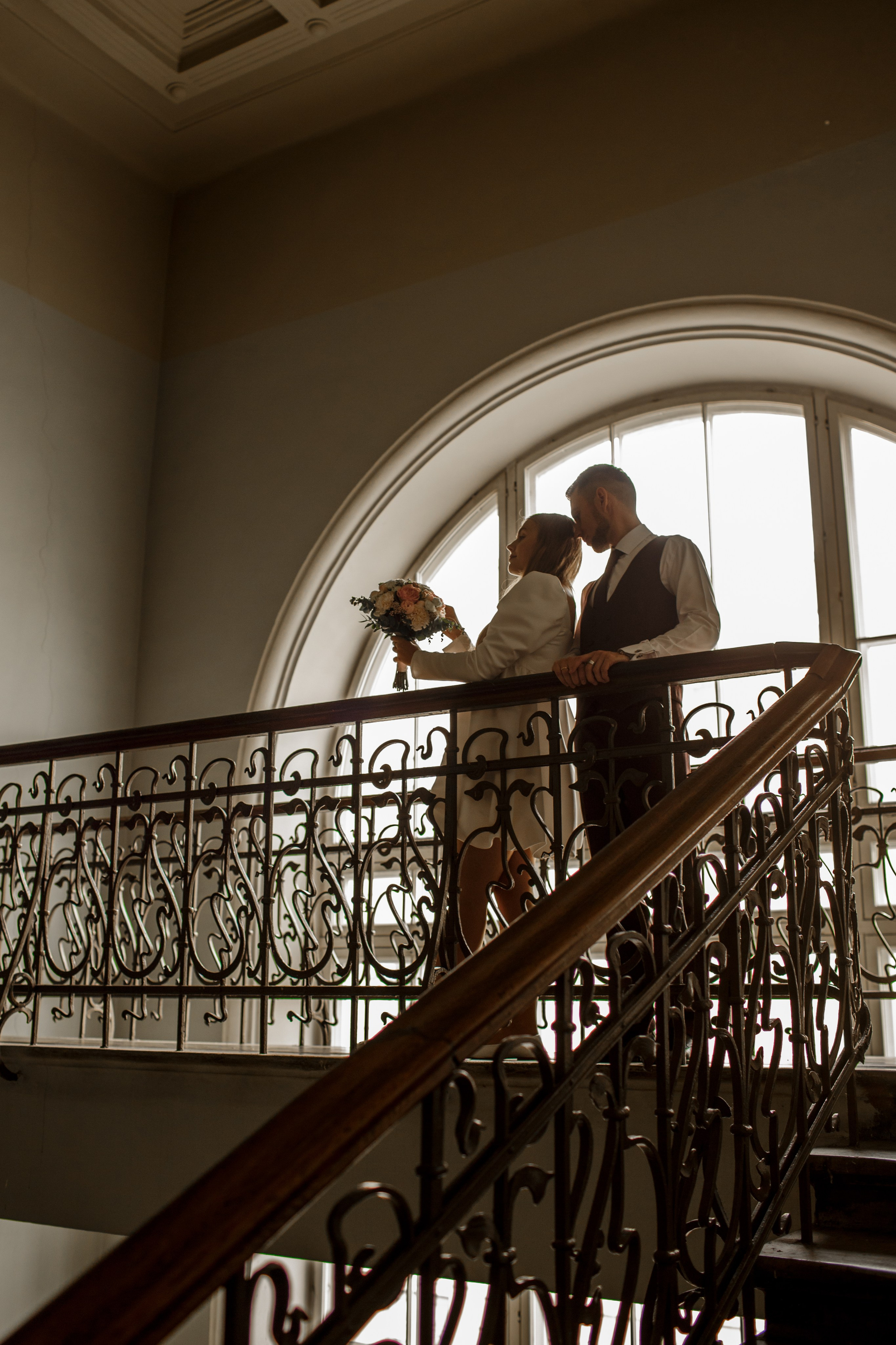 Атмосферная свадебная фотосессия.