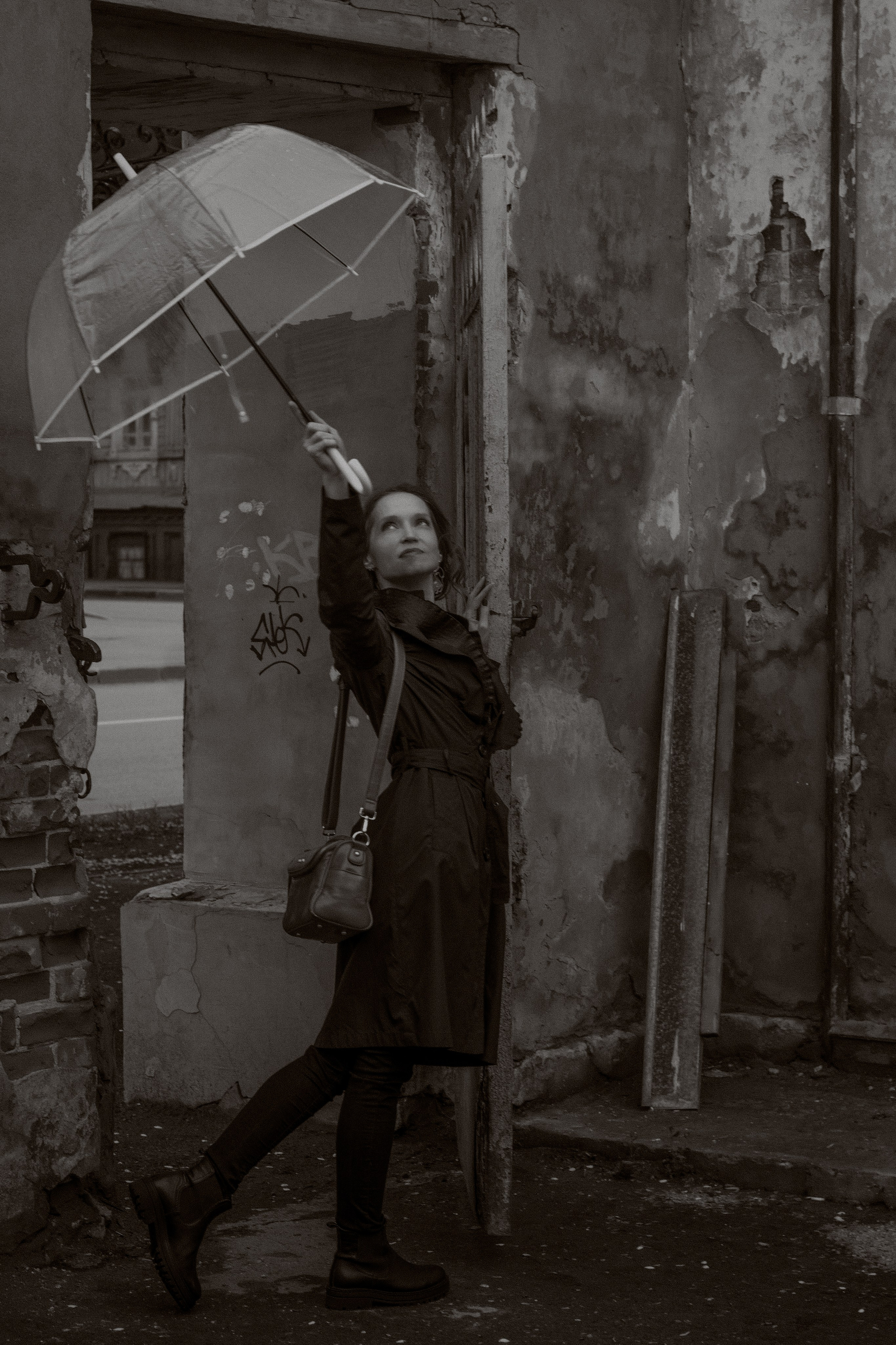 REFLECTIONS IN THE RAIN. Yulia Yurchevskaya | Art Director & Visual Visionary