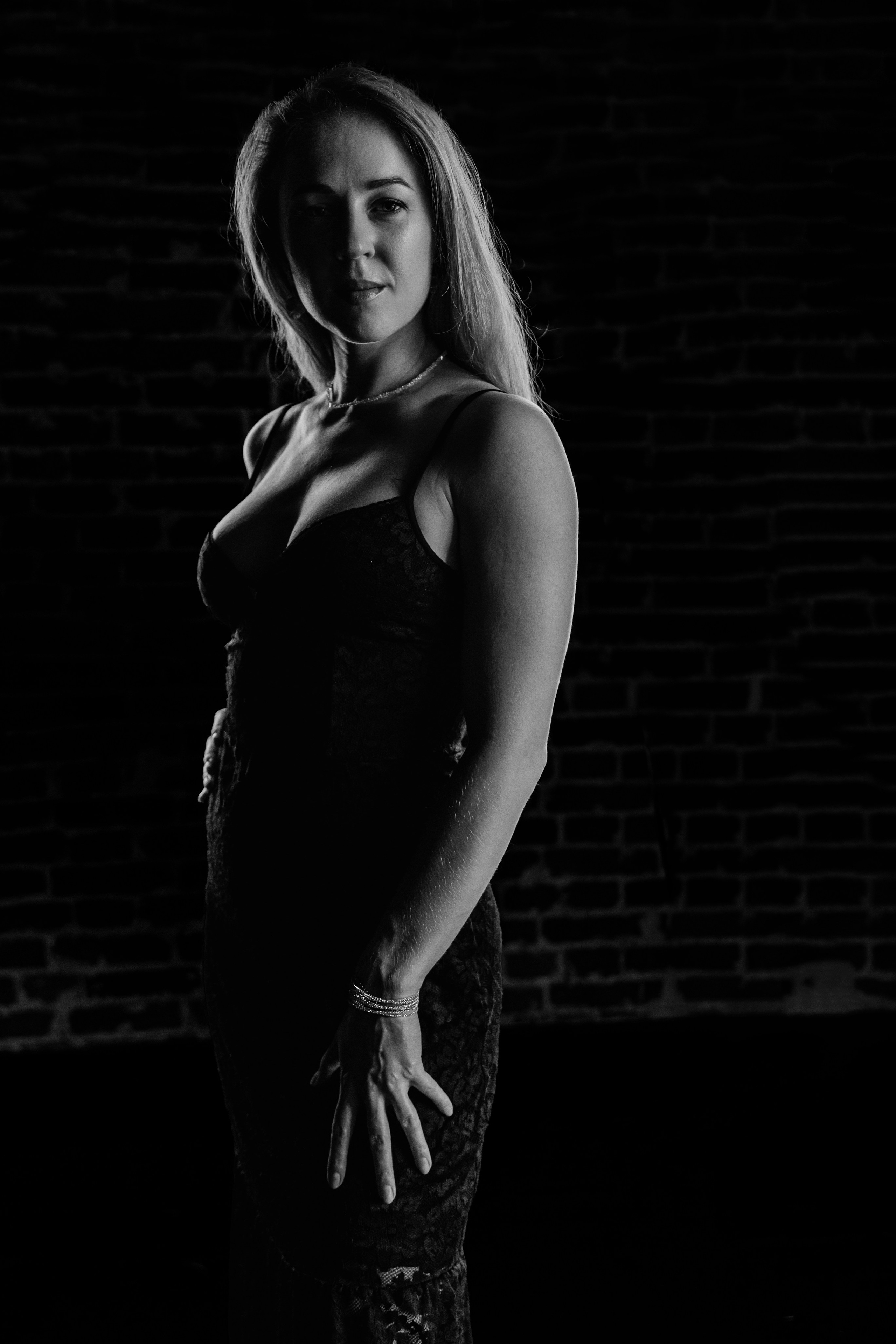 Художественный портрет девушки в фотостудии Рыбинск