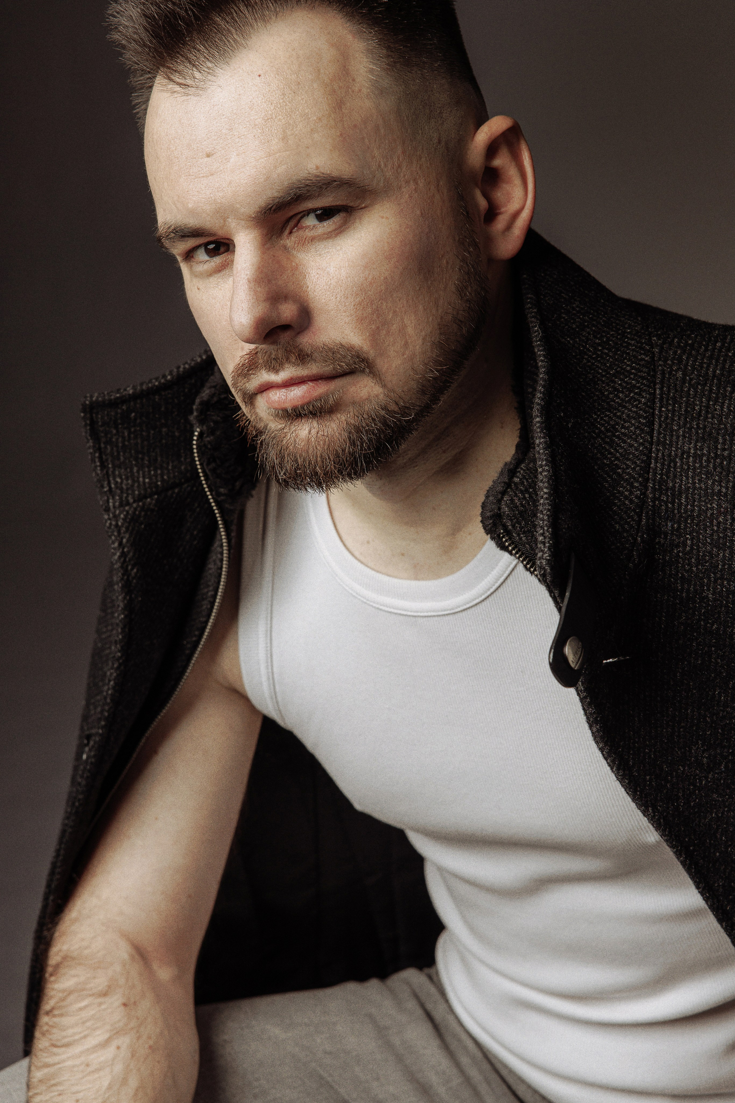 Фотостудия автопортрета Бенуа — Профессиональные фото без фотографа в СПб