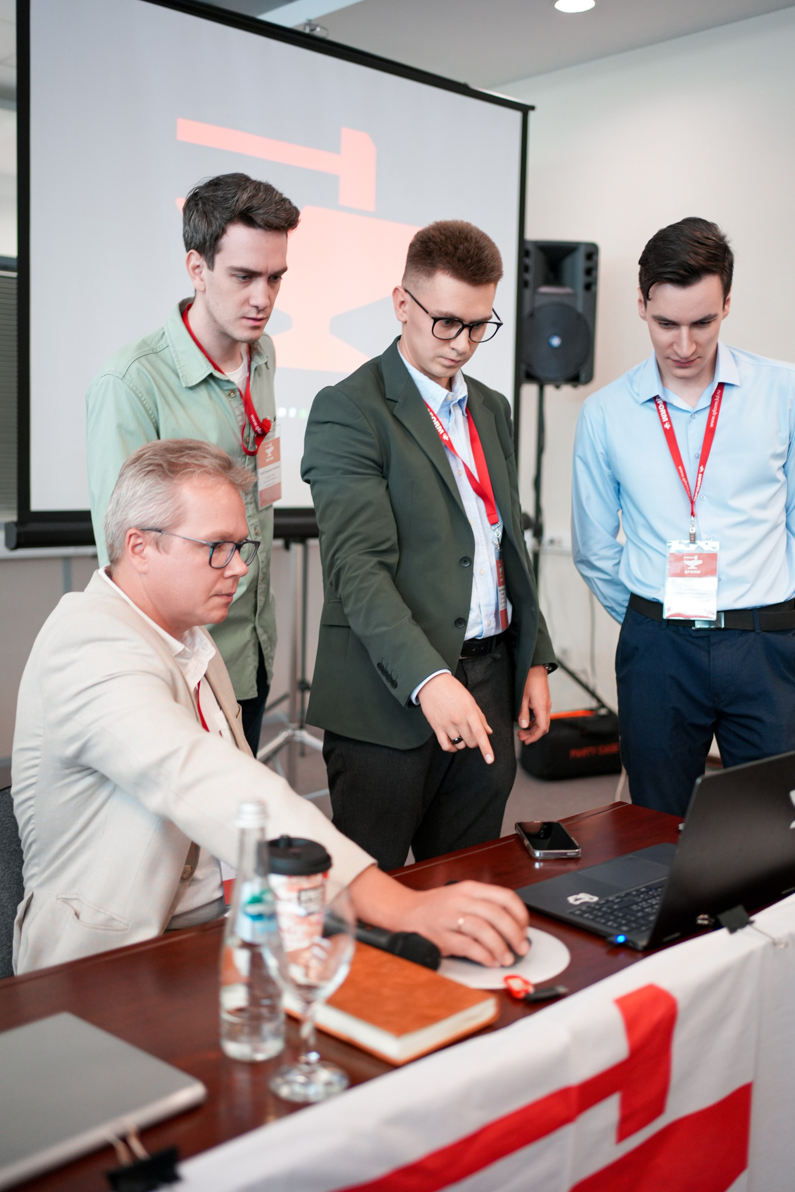 Съемка для QFORM Выставка «Металлообработка-2024». Фотограф Антон Кириллов