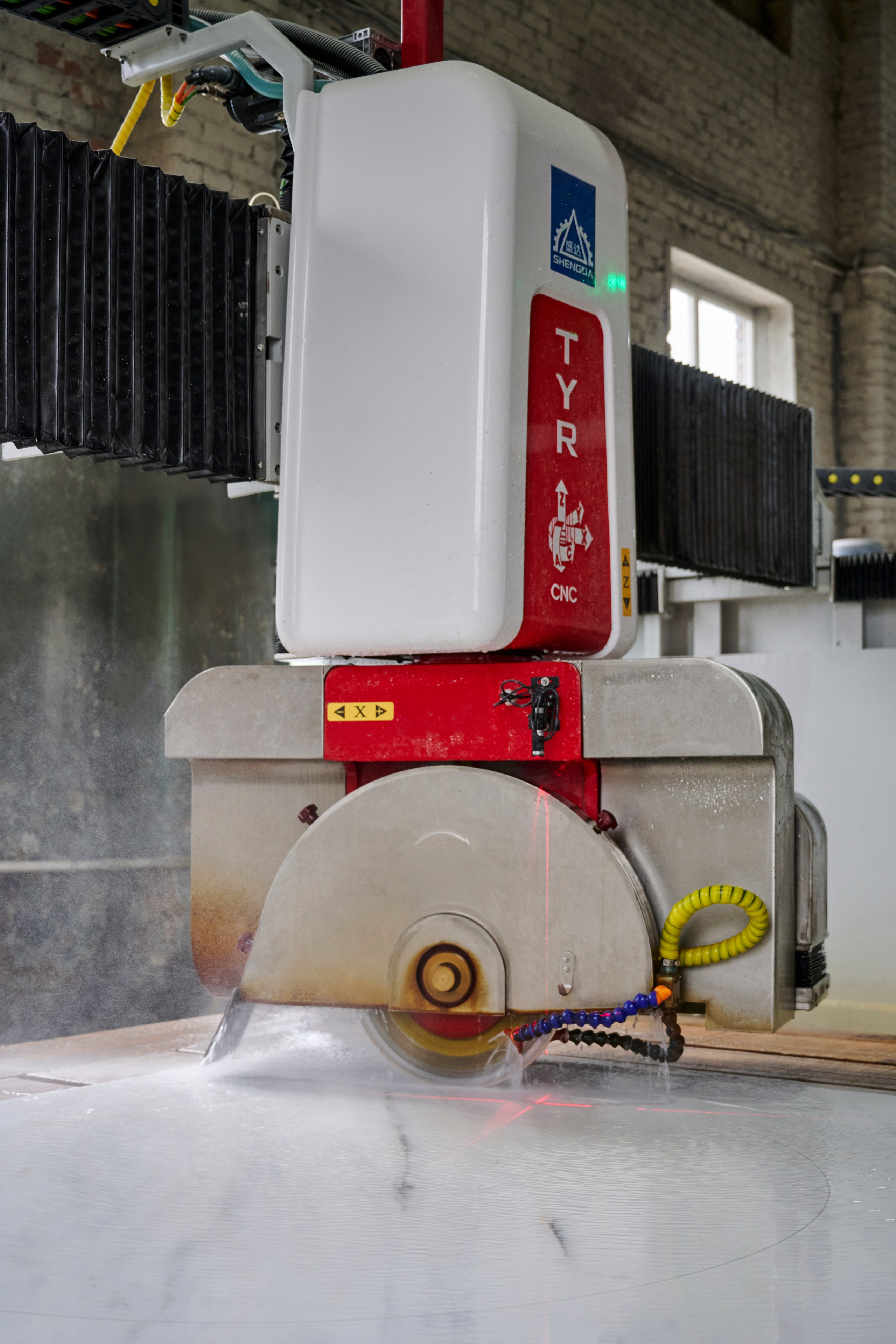 Производство изделий из натурального камня — кейс съёмки |Свободный продакшн. Фотограф для дизайнеров, застройщиков и бизнеса — интерьеры и архитектура — Свободный Роман в Москве и по России