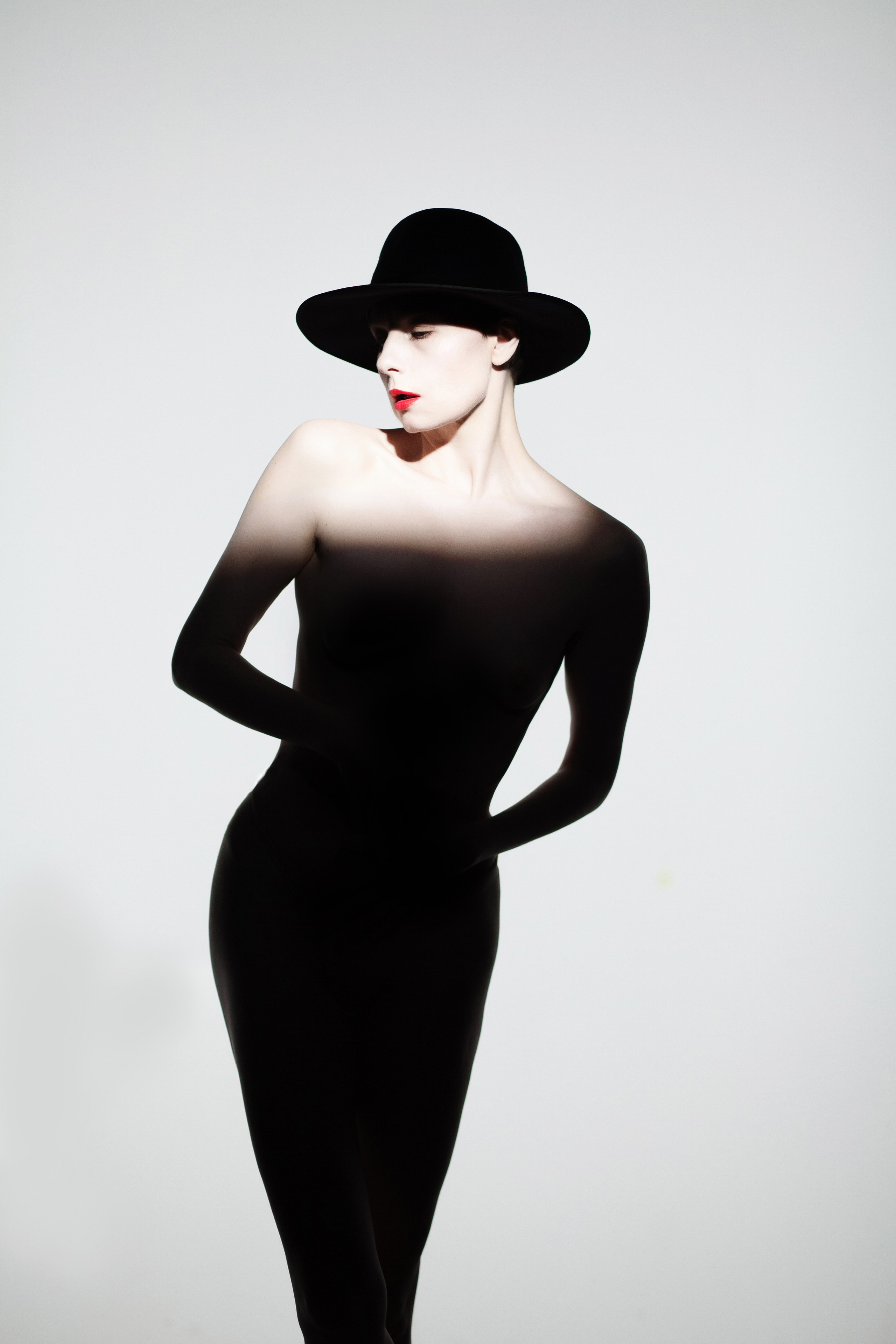 Фотограф, преподаватель фотографии и позирования Юлия Иво, Петербург. Фотограф — Юлия Иво