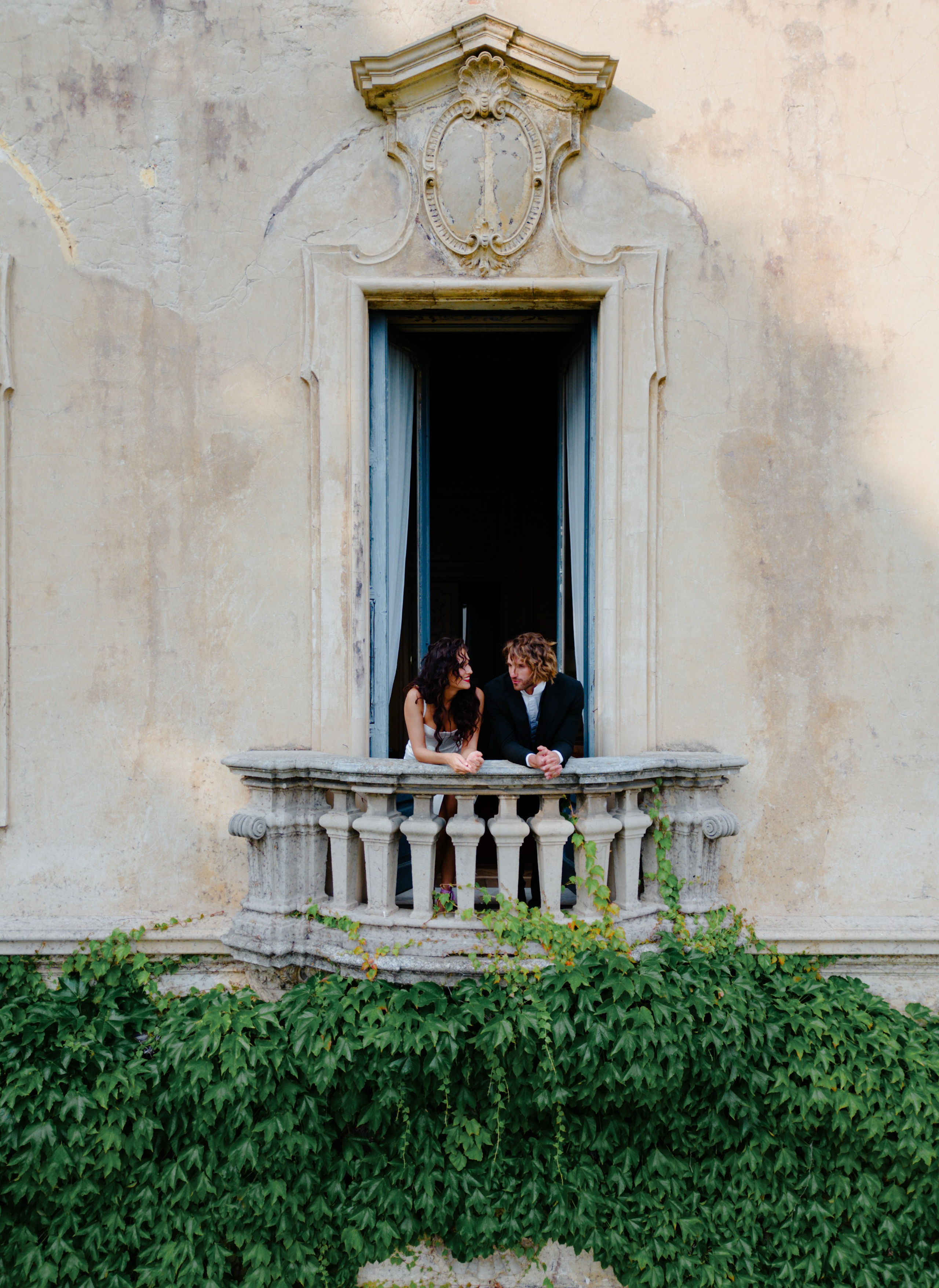 Wedding Looks for Dreamy Destinations. Hair & Makeup Artist in Europe | Olga Akhremenko