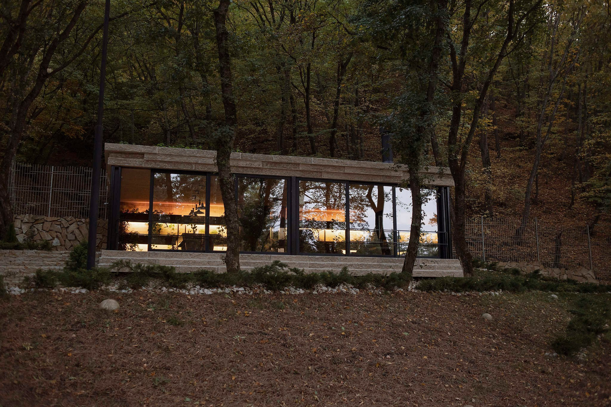 Бар в Курортный Отель Bioli Medical Wellness Resort в Тбилиси. Съемка фото контента для гостиниц. Пошаговый план