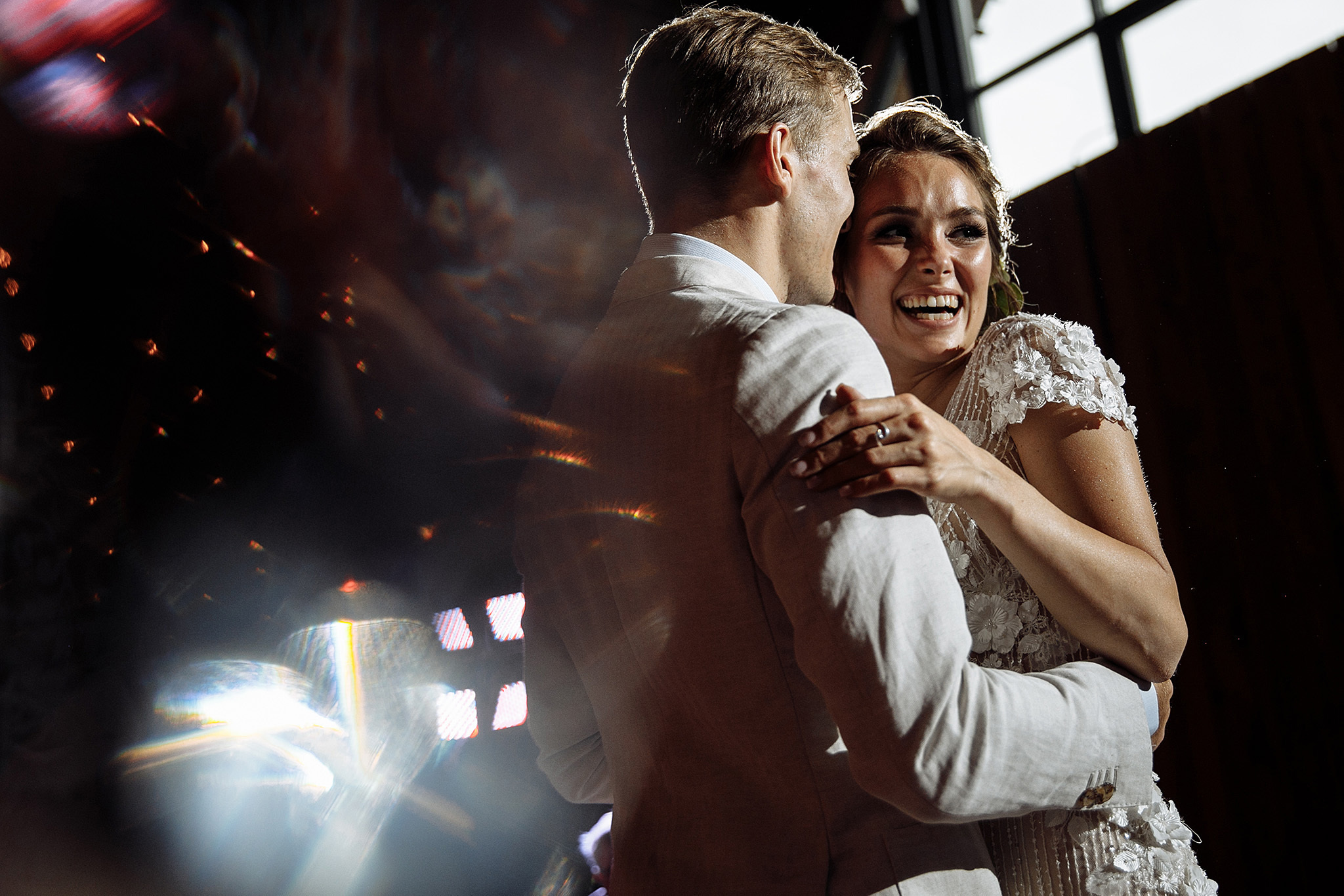 Невеста была прекрасная, погода была ужасная. Фотограф Игорь Цаплин